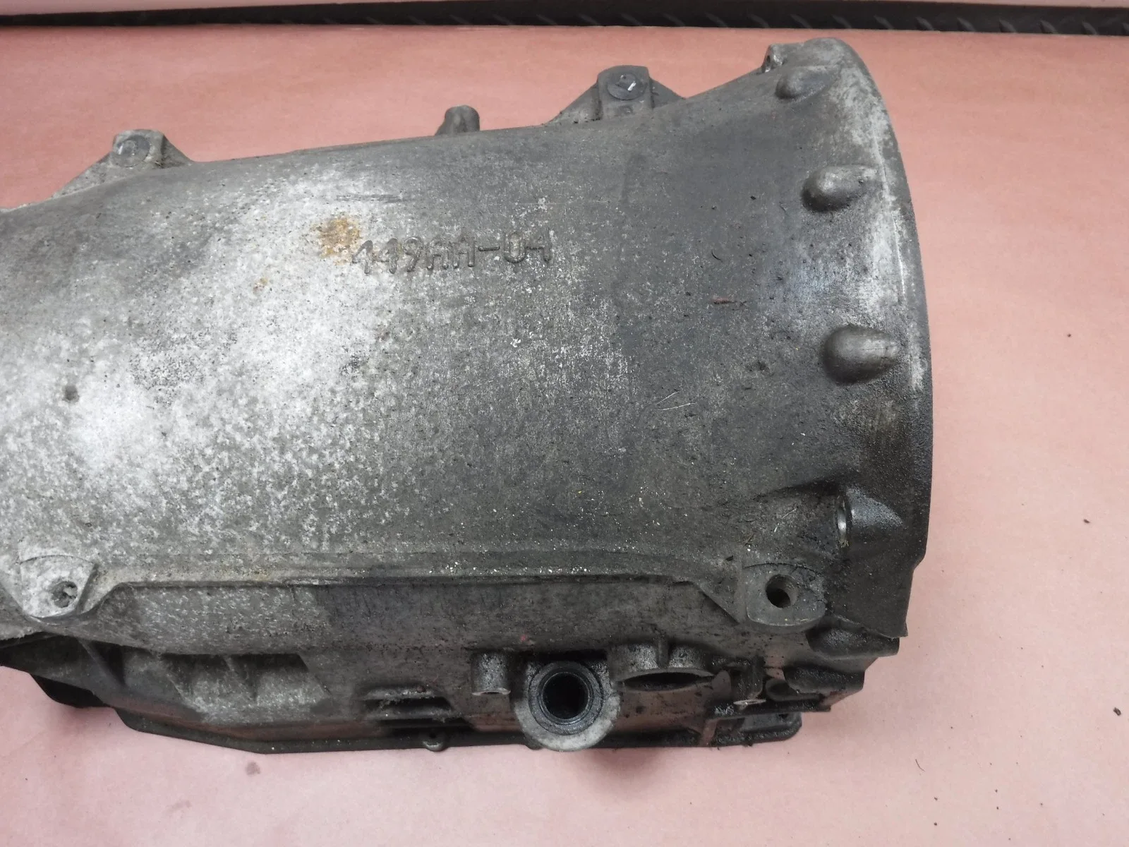 Jeep Wrangler JK 3.6 V6 12-17  Automatic Transmission Housing Case  Factory image 3