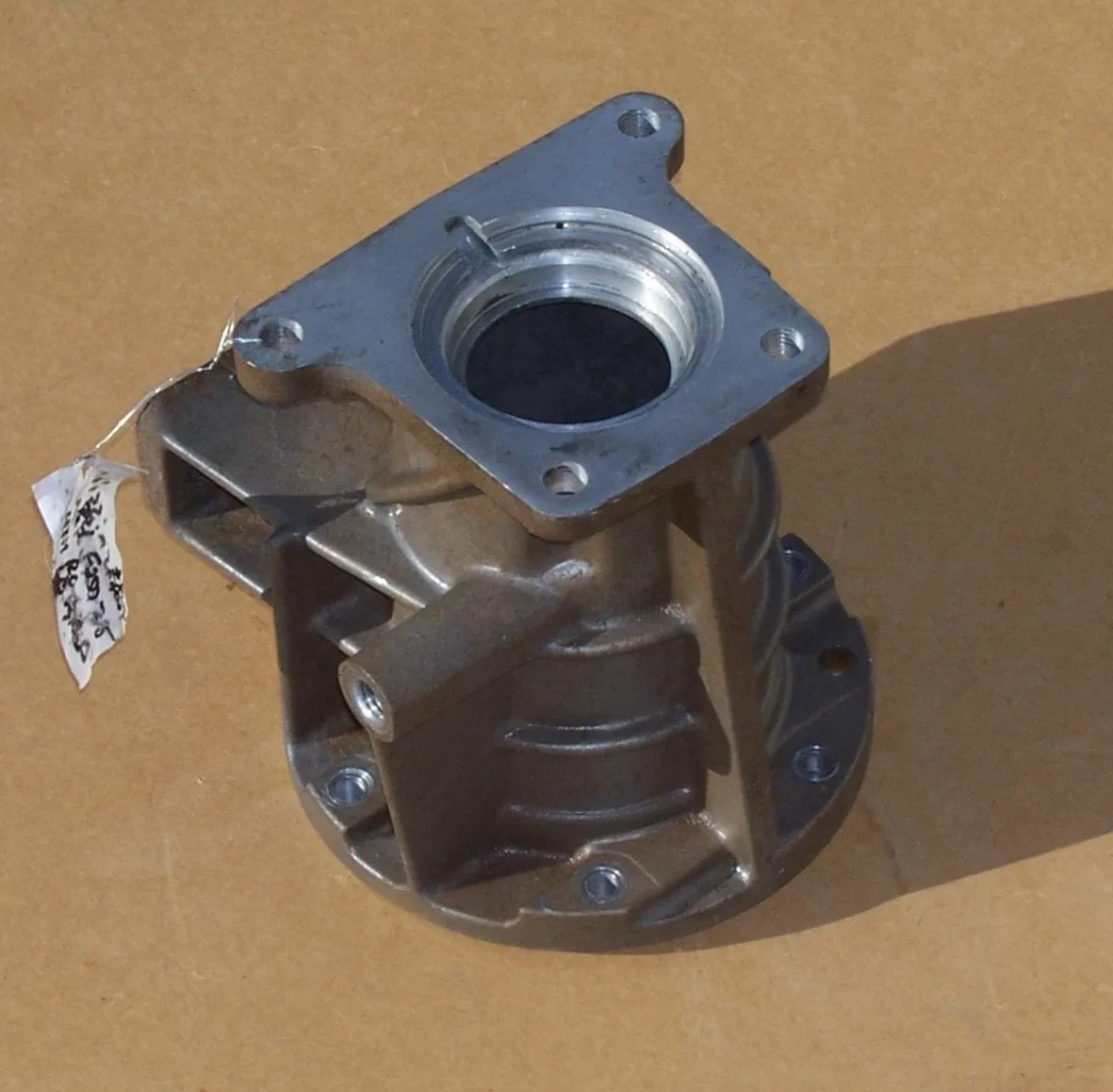 80 - 86 FORD F150 F250 F350 T18 T19 4X4 TAIL HOUSING ADAPTER TO BW1345 TCASE OEM