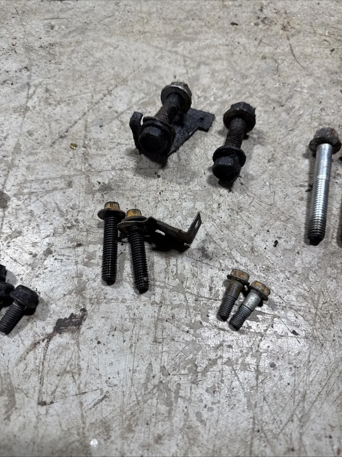 Jeep Cherokee XJ 87-01 AW4 Auto Trans Bell Housing to Engine Mounting Bolts(BS00 image 4
