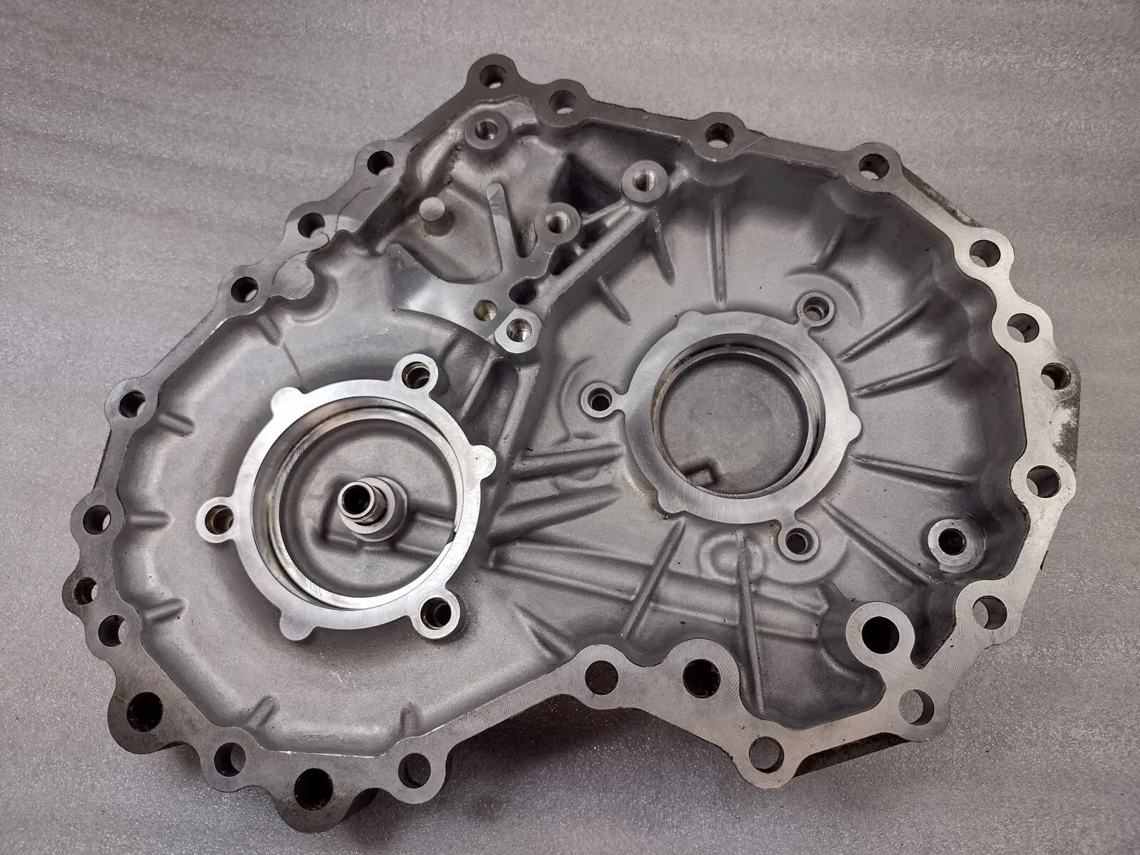 2010-2015 JF011E RE0F10A CVT Trans Side Cover Nissan Rogue 2.5L with Casting CTR image 3