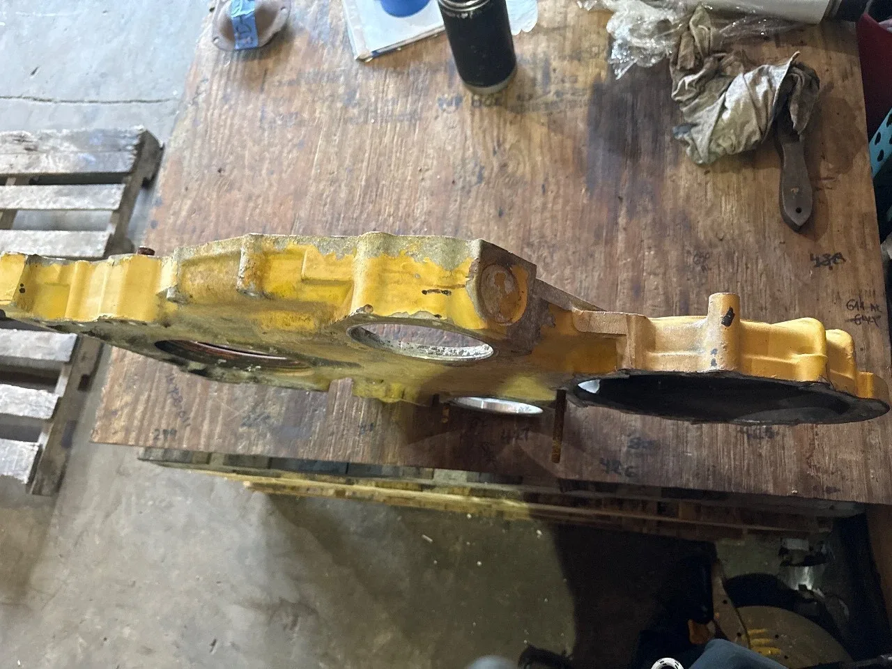 Caterpillar 3208 Front Timing Gear Housing Cover – Used OEM Casting 6N1143 image 2