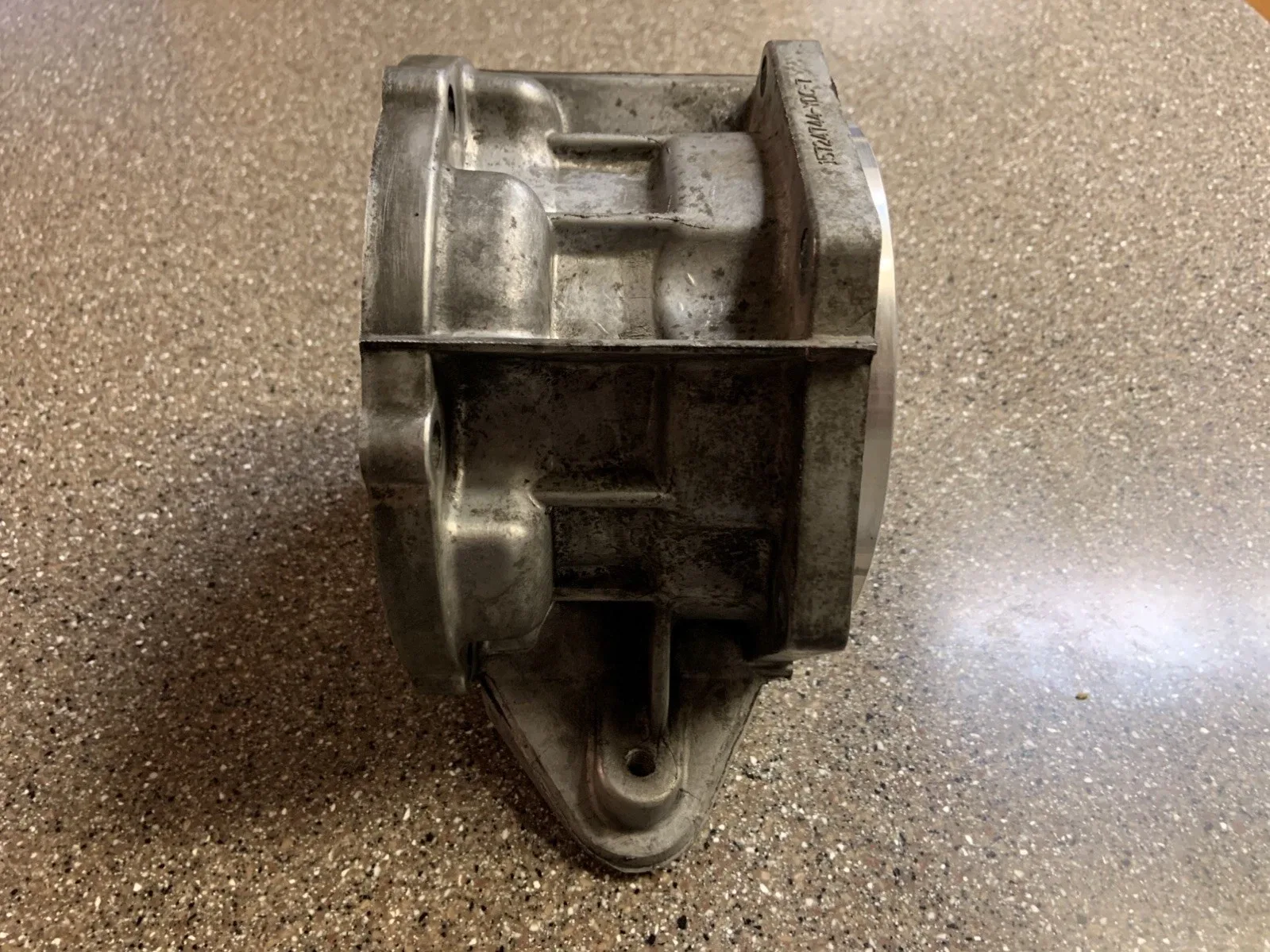 4L60; 4L60E; 4L65E GM transmission 4x4 tail housing 4 1/2" adapter GM 15724744 image 4