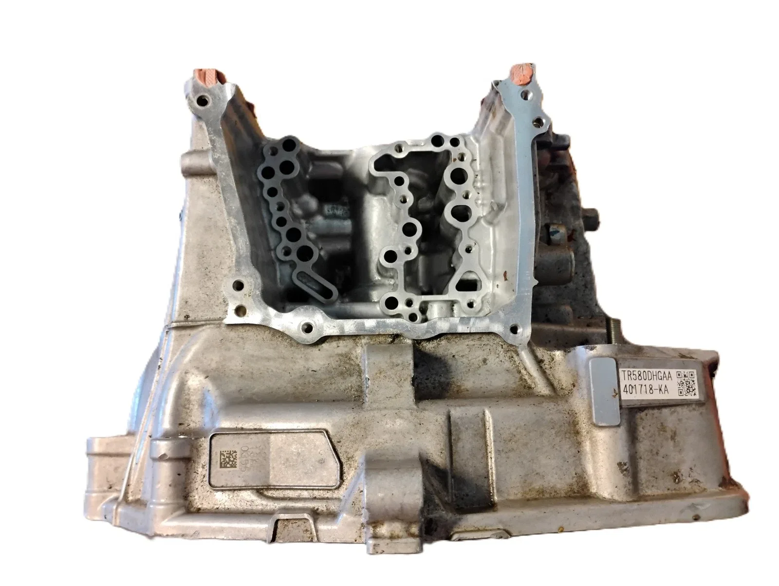 2020-2021 Subaru 2.5L CVT TR580 Differential Torque Converter Housing w Oil Pump image 3