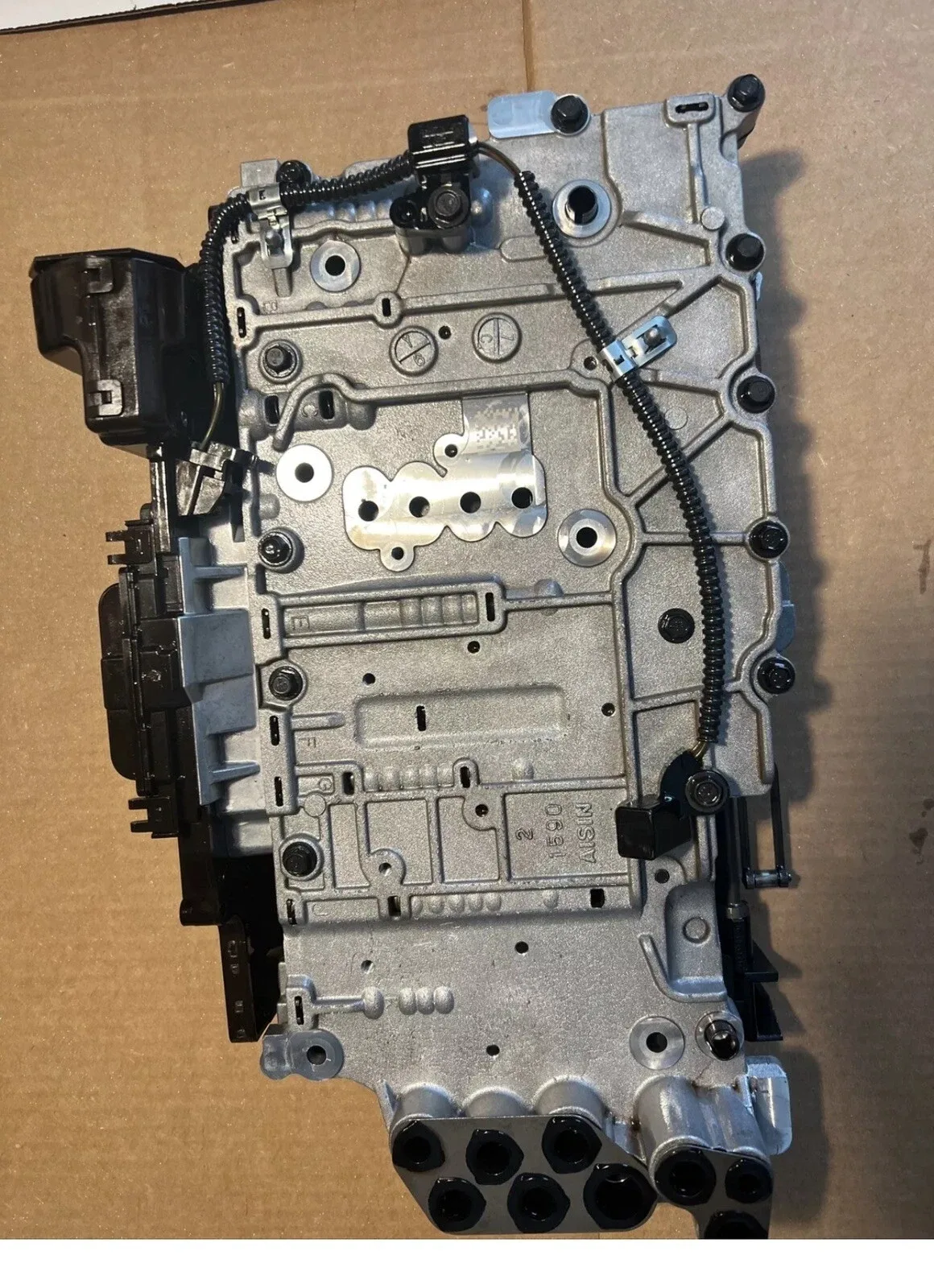 2008-2010 BMW X3 Valve Body 24252714 (AWD 3.0L) image 2