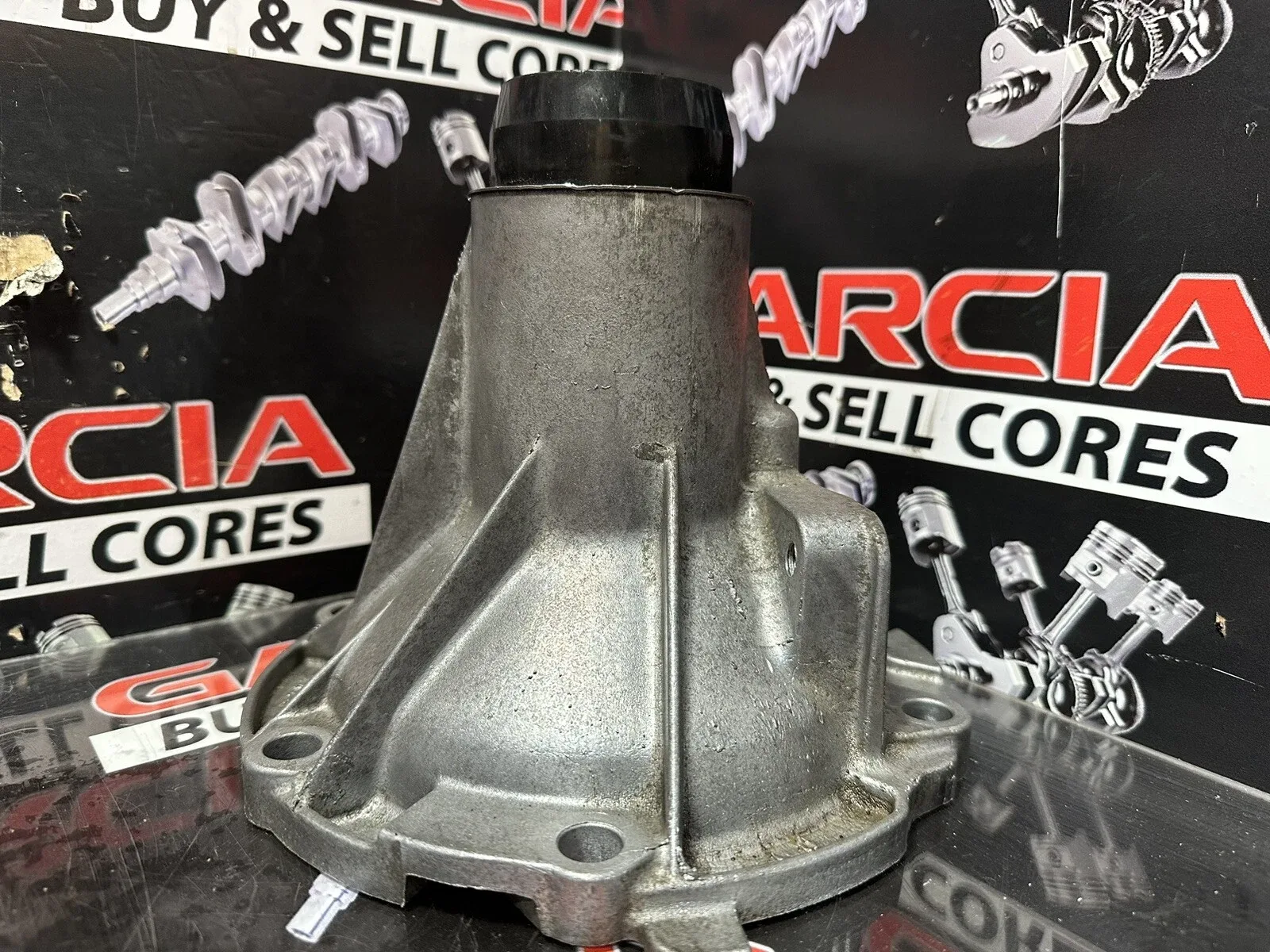 6L80E TRANSMISSION EXTENSION HOUSING 2WD 2007-UP GM CHEVY CASTING 24224200 image 3