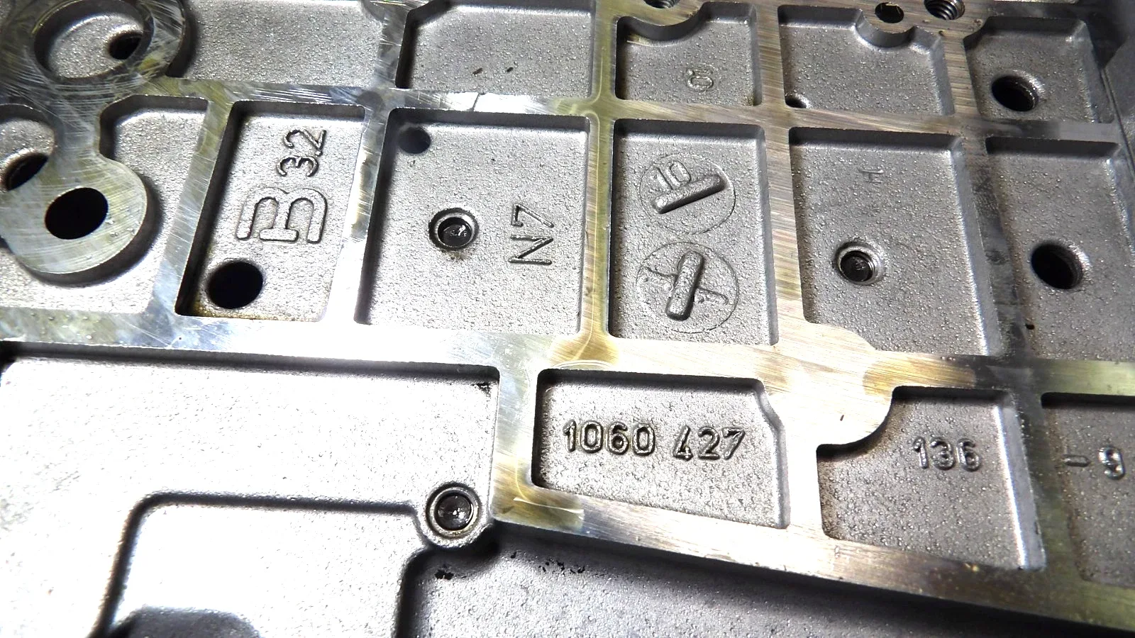 Porsche  ZF 5HP-19   Automatic Transmission   " Valve Body   "  Builder or Parts image 4