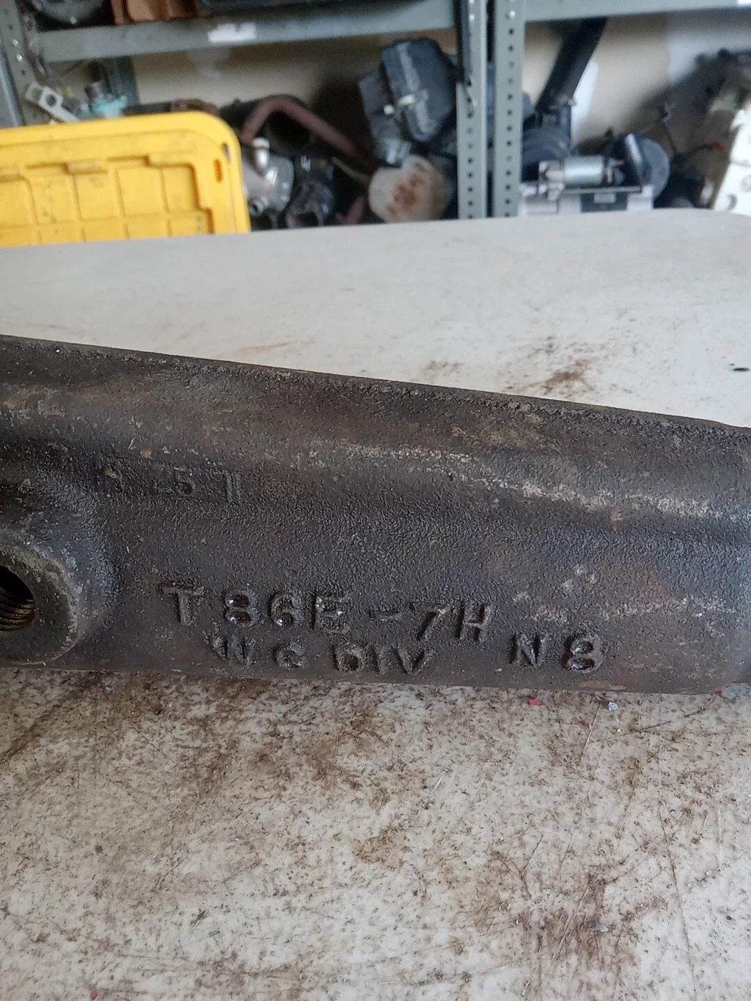 T86E-7H Transmission Extension Output Housing NOS image 2