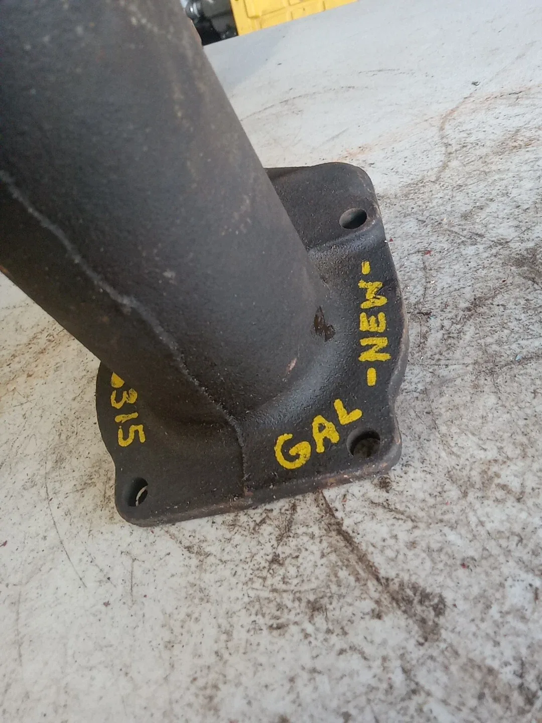T86E-7H Transmission Extension Output Housing NOS image 3