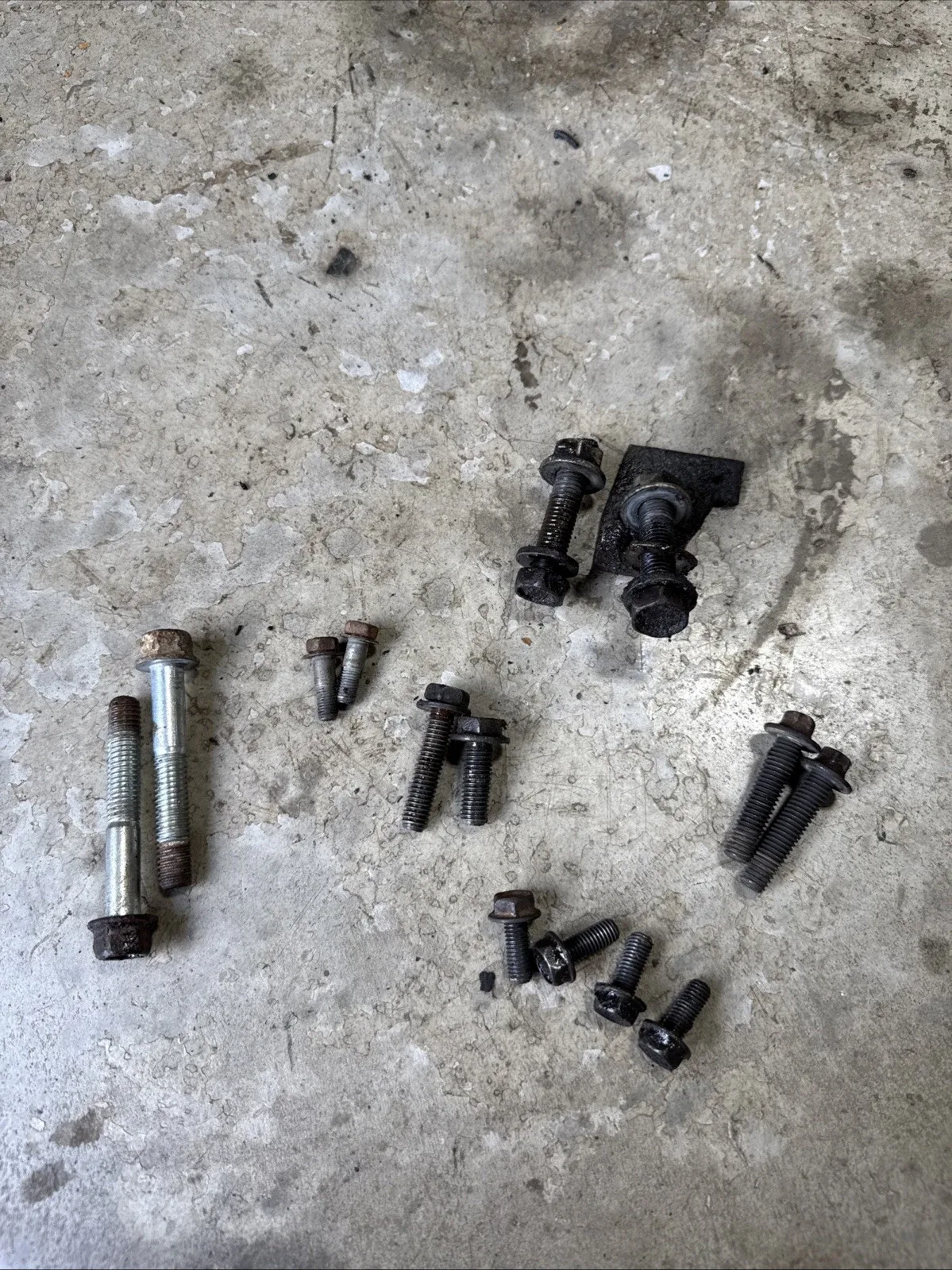 Jeep Cherokee XJ 87-01 AW4 Auto Trans Bell Housing to Engine Mounting Bolts(PB00