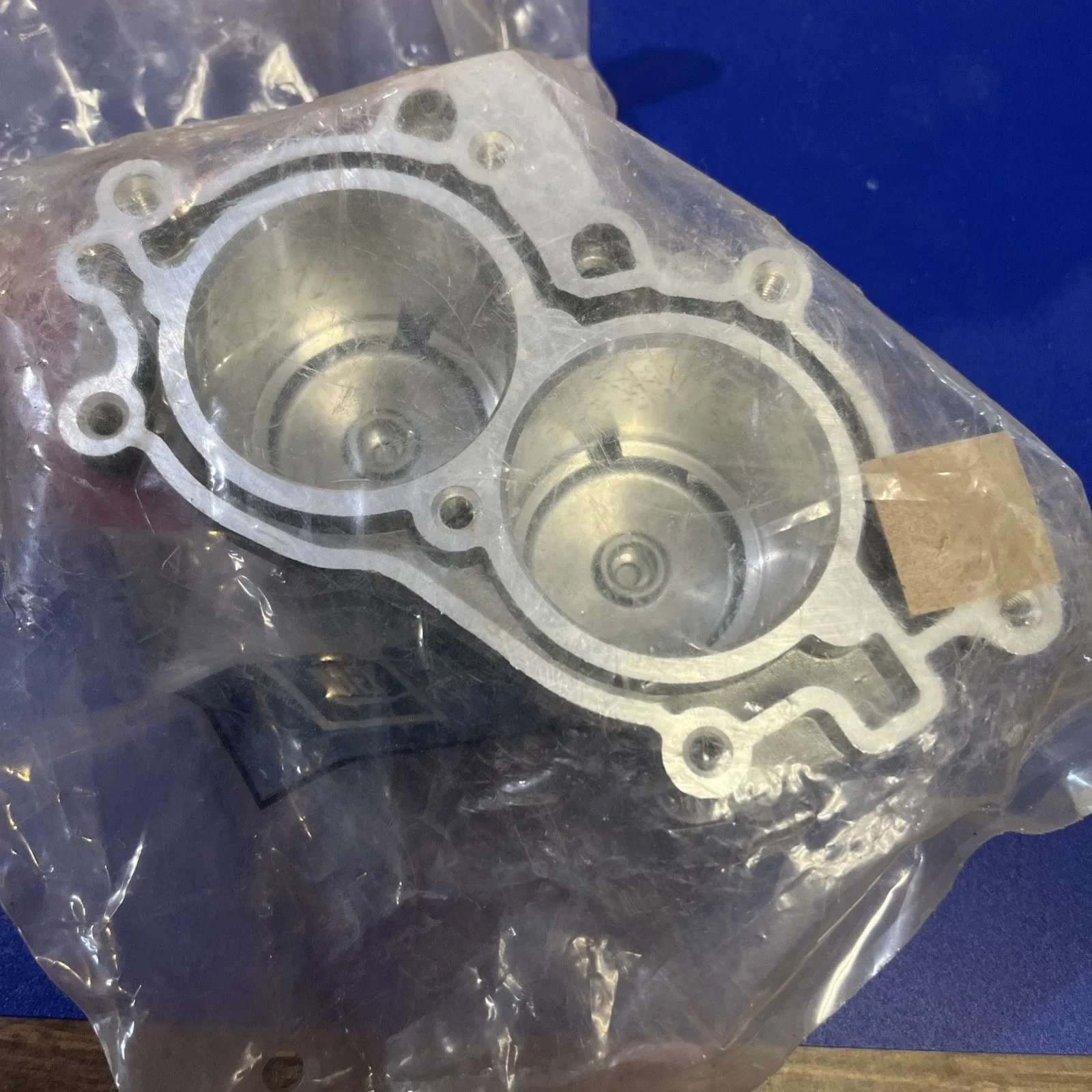 GM 8677163 Housing, 1-2 & 2-3 Accumulator ACDELCO image 2