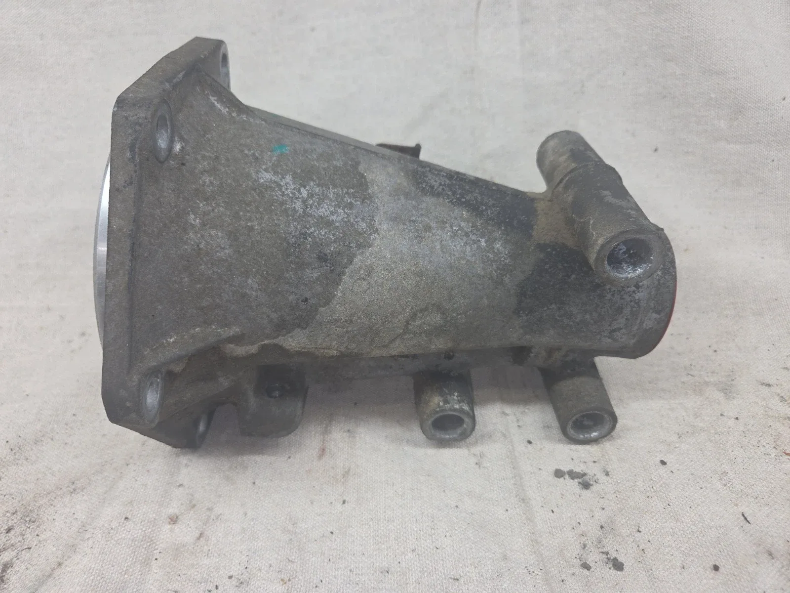 98-02 Camaro Firebird Trans Am Automatic 4L60E Transmission Tail Shaft Housing