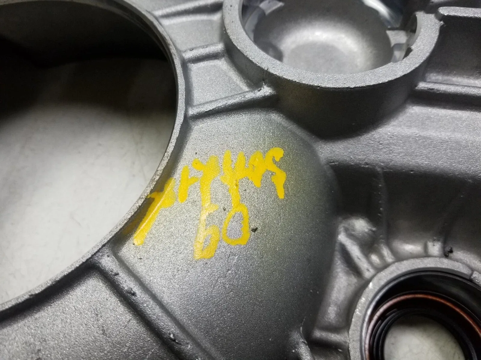 06 07 08 09 10 Hyundai Sonata Automatic Transmission Bell Housing OEM image 2