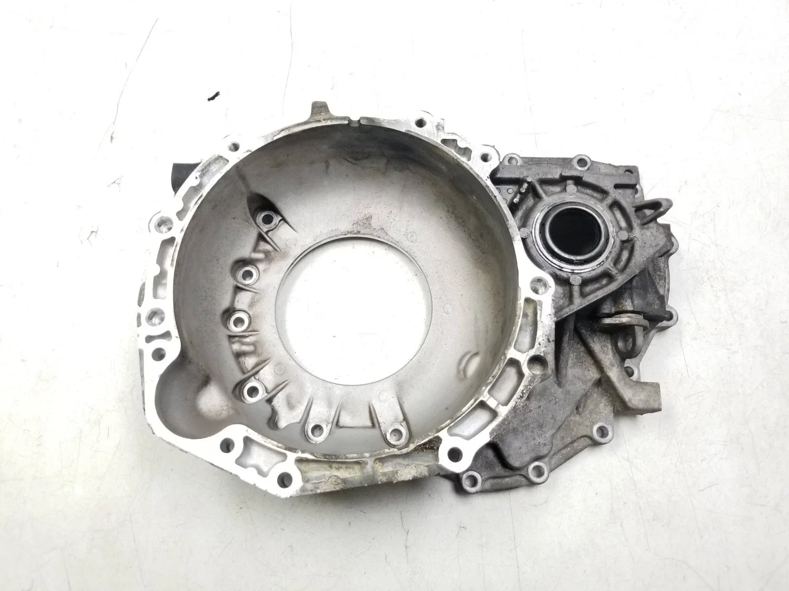 06 07 08 09 10 Hyundai Sonata Automatic Transmission Bell Housing OEM image 4