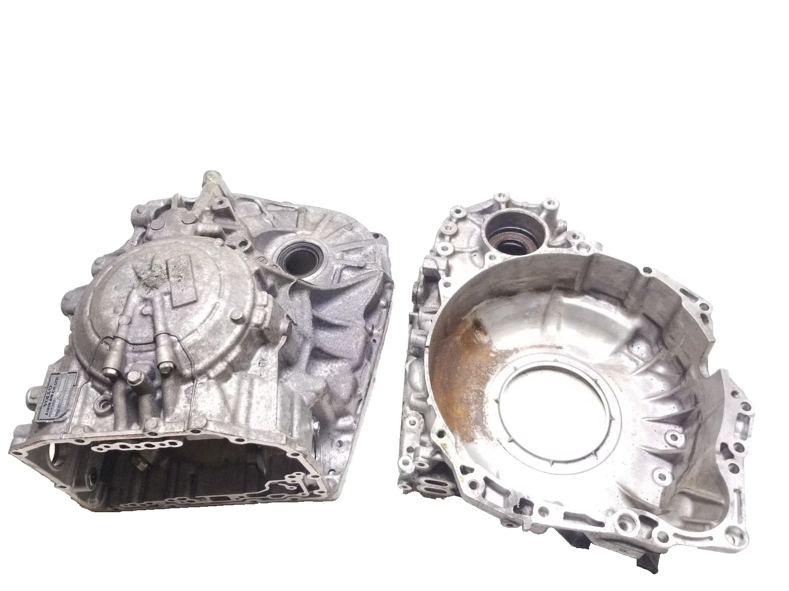 2015 Volvo S60 Automatic Transmission Bell Housin & Case Cover OEM TG-81SC
