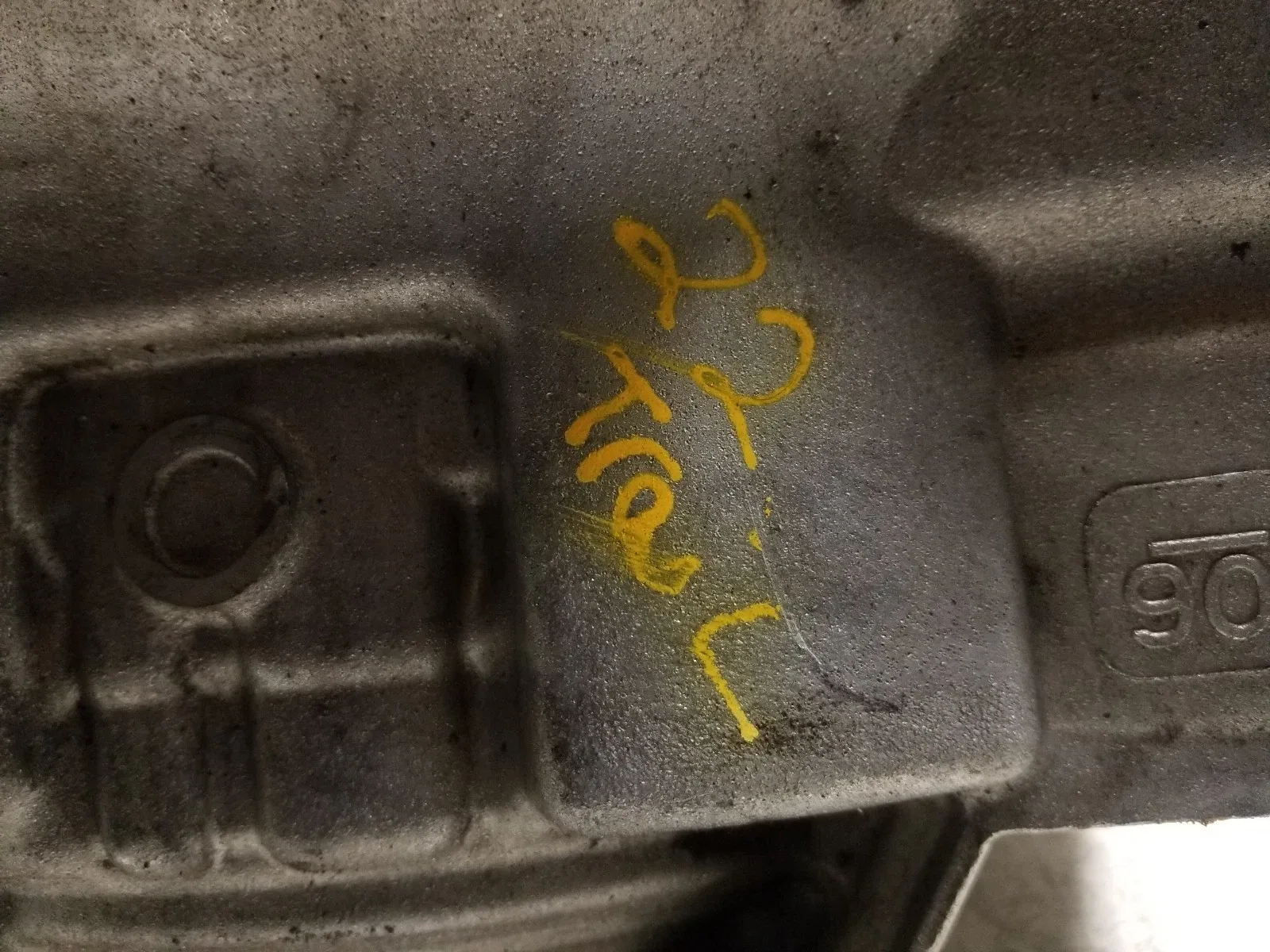 2022 Chevrolet Trailblazer Automatic Transmission Bell Housing & Case Cover OEM image 3