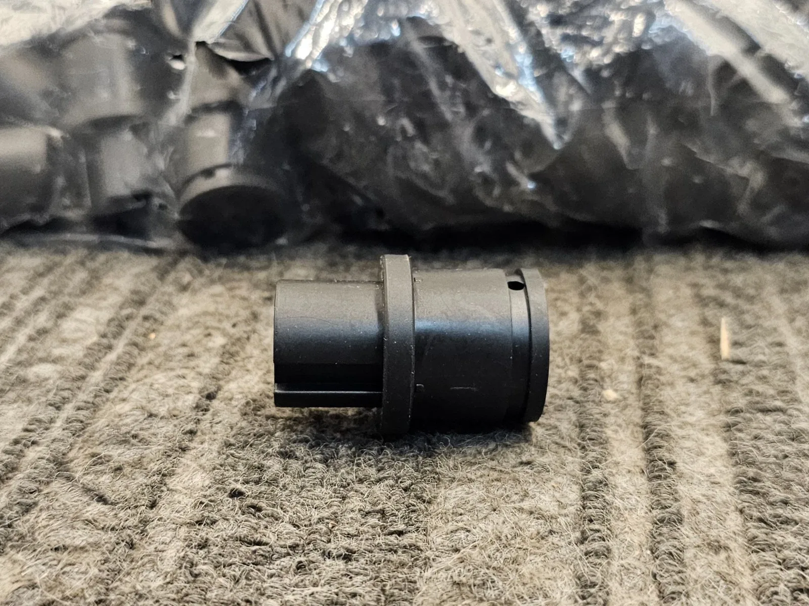 (QTY 100) Socket Housing 3 Pin RPL000093 Heavy Duty Replacement Black image 2