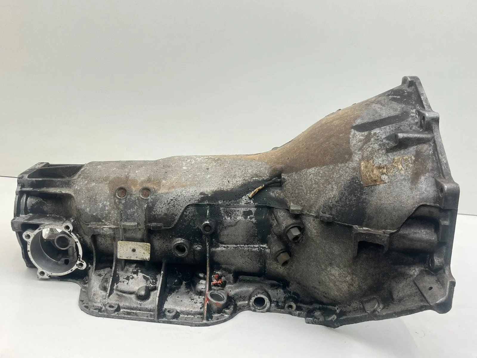 TH400 Turbo 400 Empty Transmission Case  Chevy GMC  6 Bolt Pump 2wd Case OEM image 4