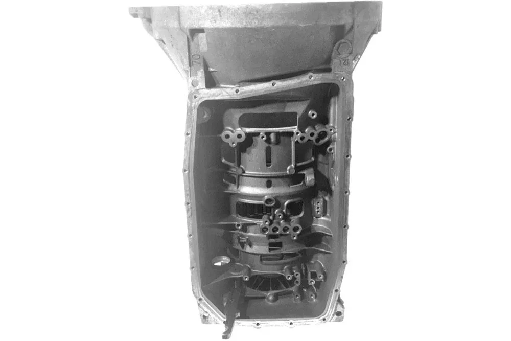6R80 Transmission Case "RFBL3P-7006-CA" - U49760FC image 4