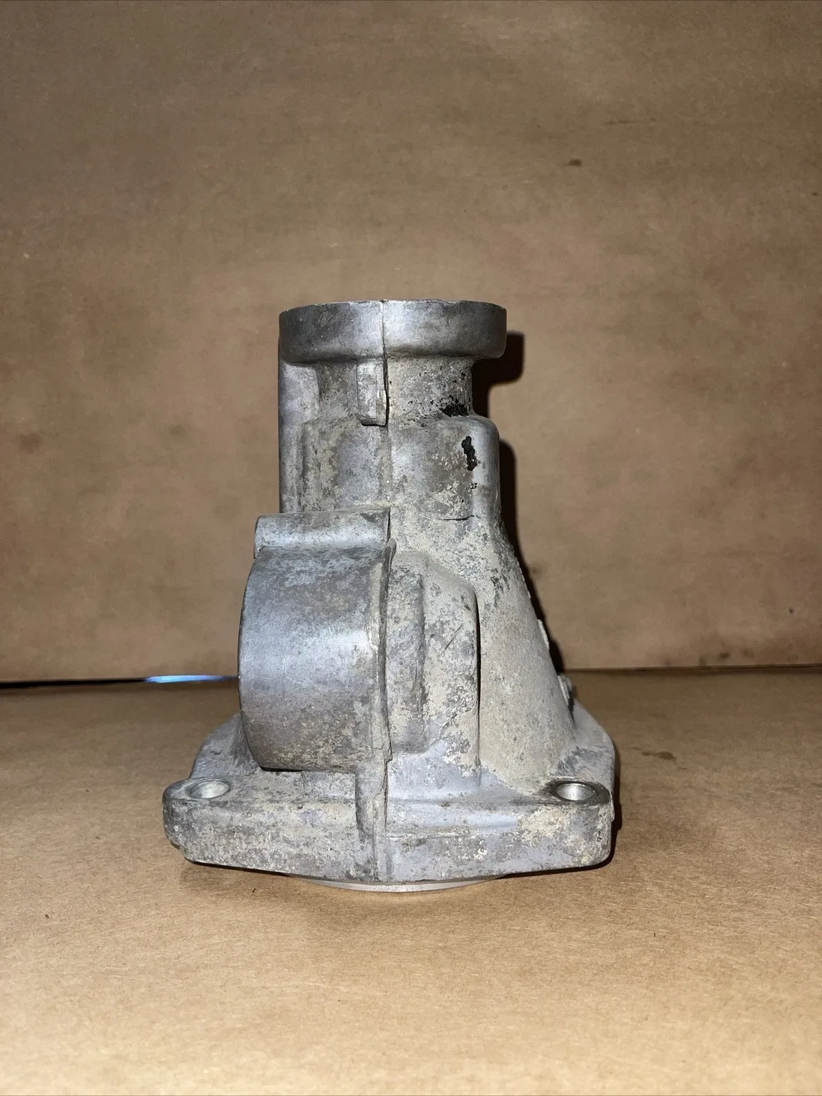 GM 350 6in Extension Housing BOP image 3