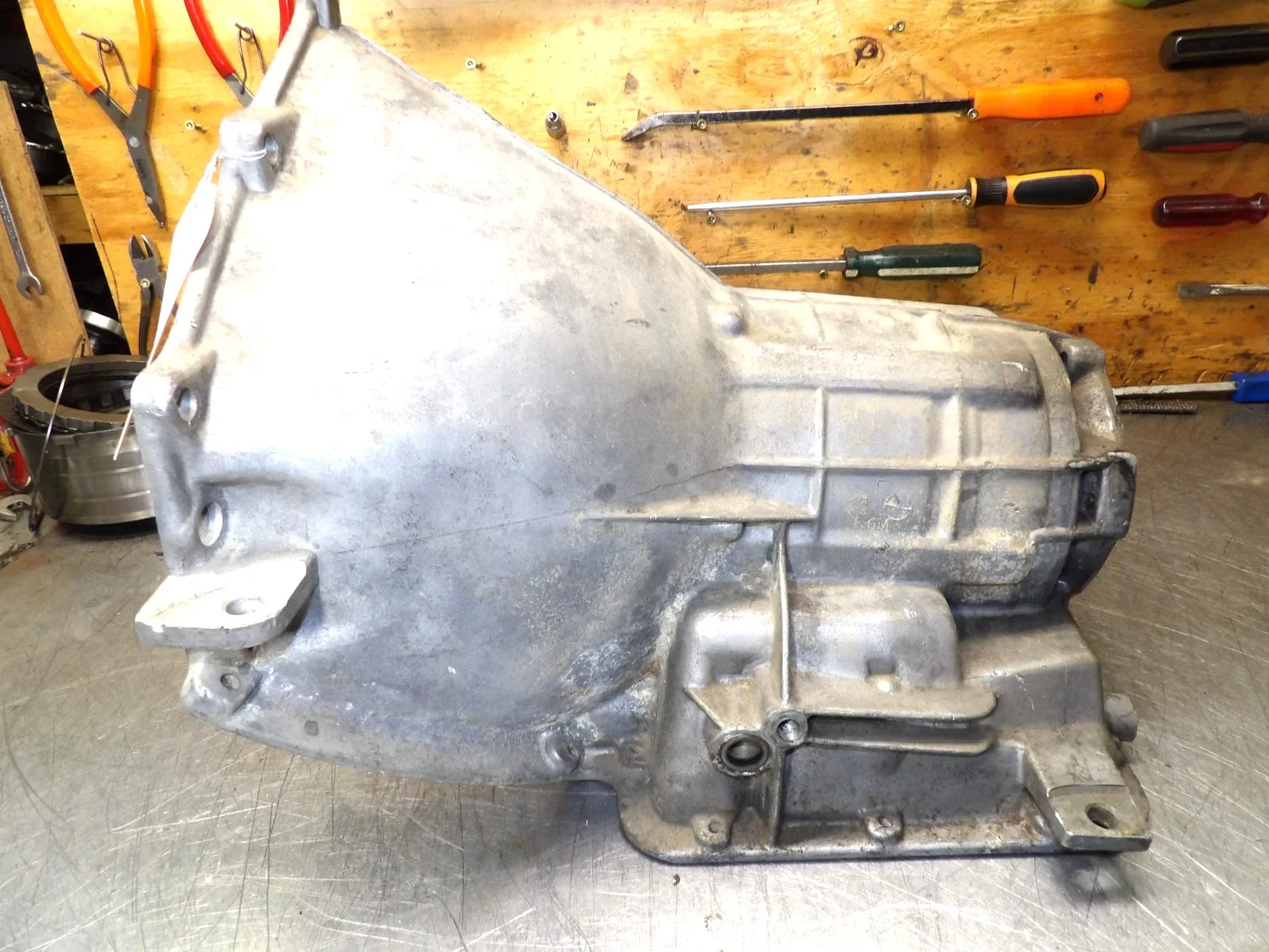 GM - Aluminum   Powerglide Transmission   "  Case "    Very Good Condition    98