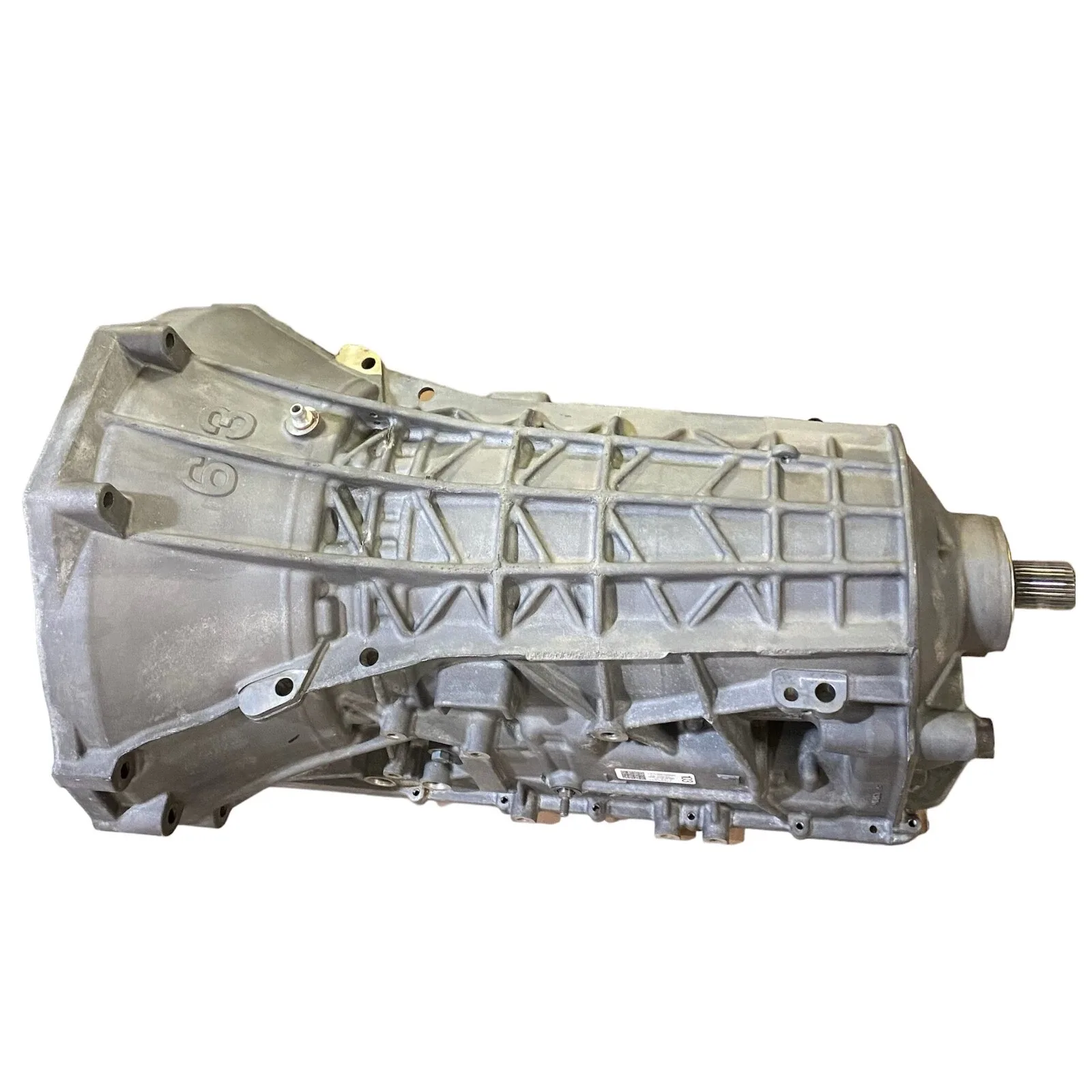 10R80 5.0L 4X2 '18-'20 Transmission Case JL3P-7000-SB / RF JL3P-7006-KA OEM USED image 2