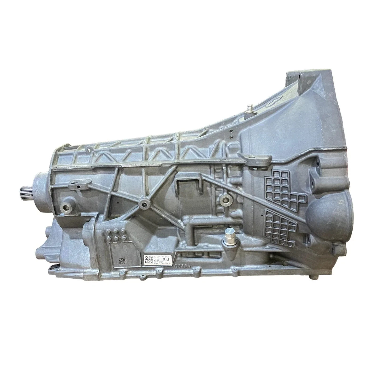 10R80 5.0L 4X2 '18-'20 Transmission Case JL3P-7000-SB / RF JL3P-7006-KA OEM USED image 3