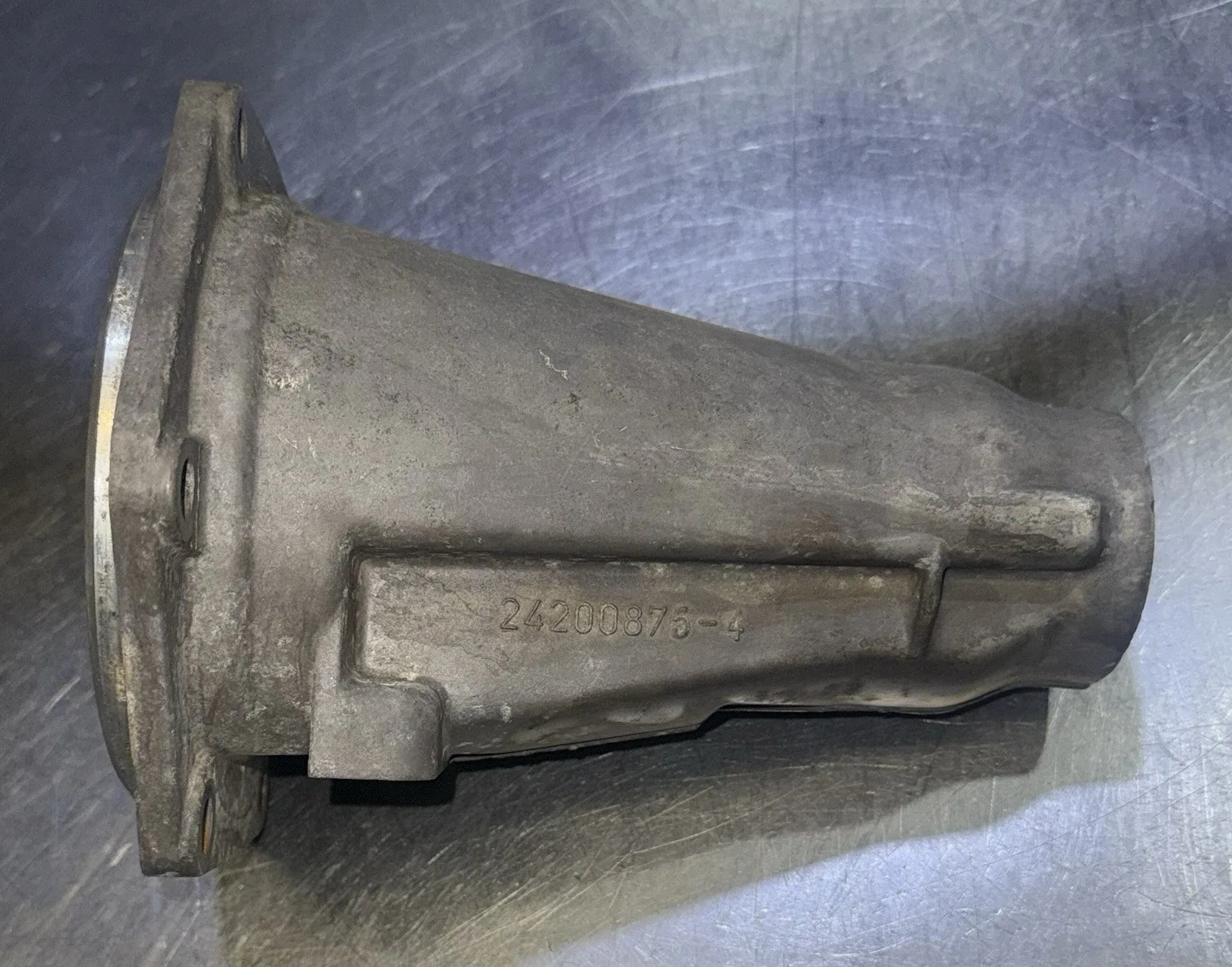 4l60e 4l65e 4l70 Transmission 2WD Tail Housing image 2