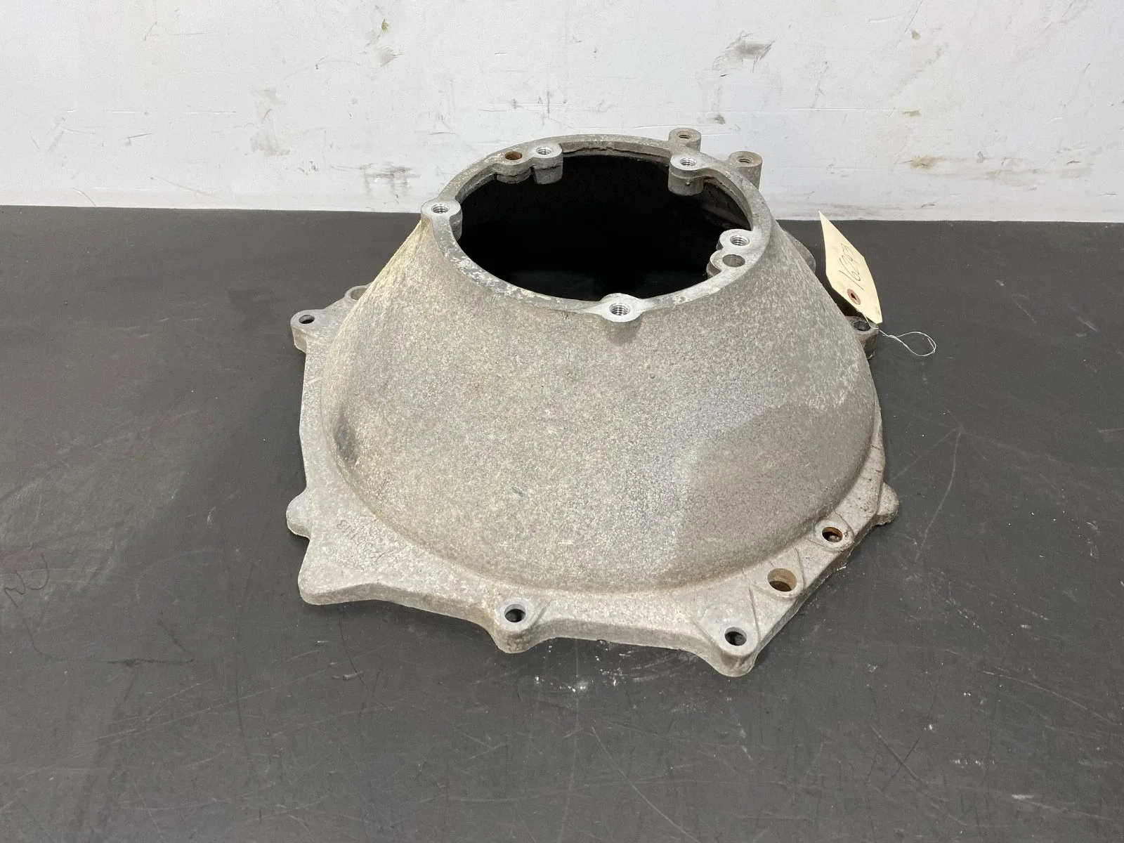 2008 CORVETTE C6 OEM BELL HOUSING ASSEMBLY AUTOMATIC USED image 3