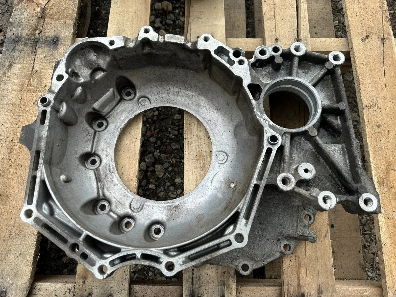 2007-2013 Mitsubishi Outlander Automatic Transmission Bell Housing AWD 3.0L OEM