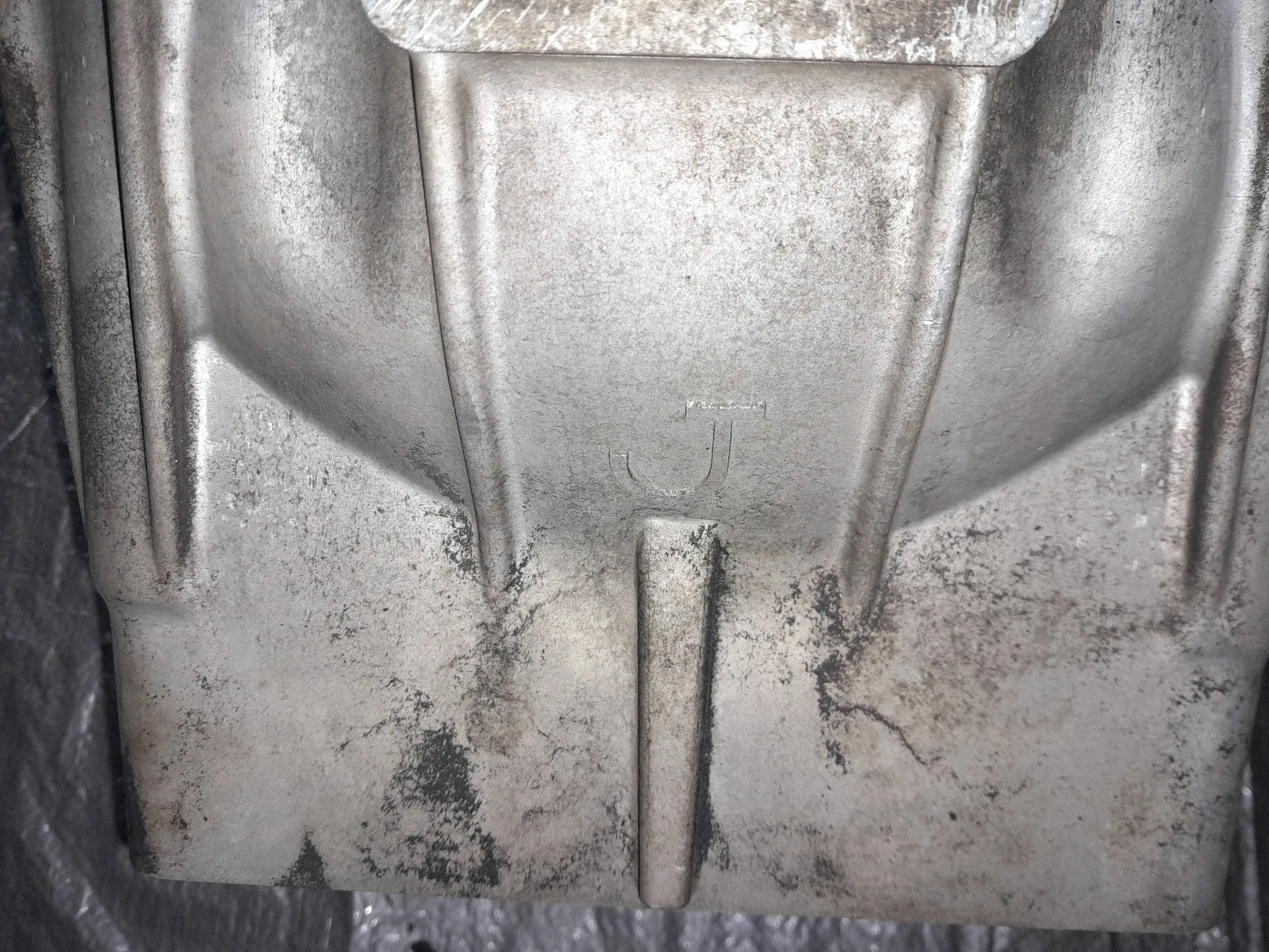 99-05 MAZDA MIATA AUTOMATIC TRANSMISSION BELL HOUSING 1999 2000 2001 2002 2003 image 4