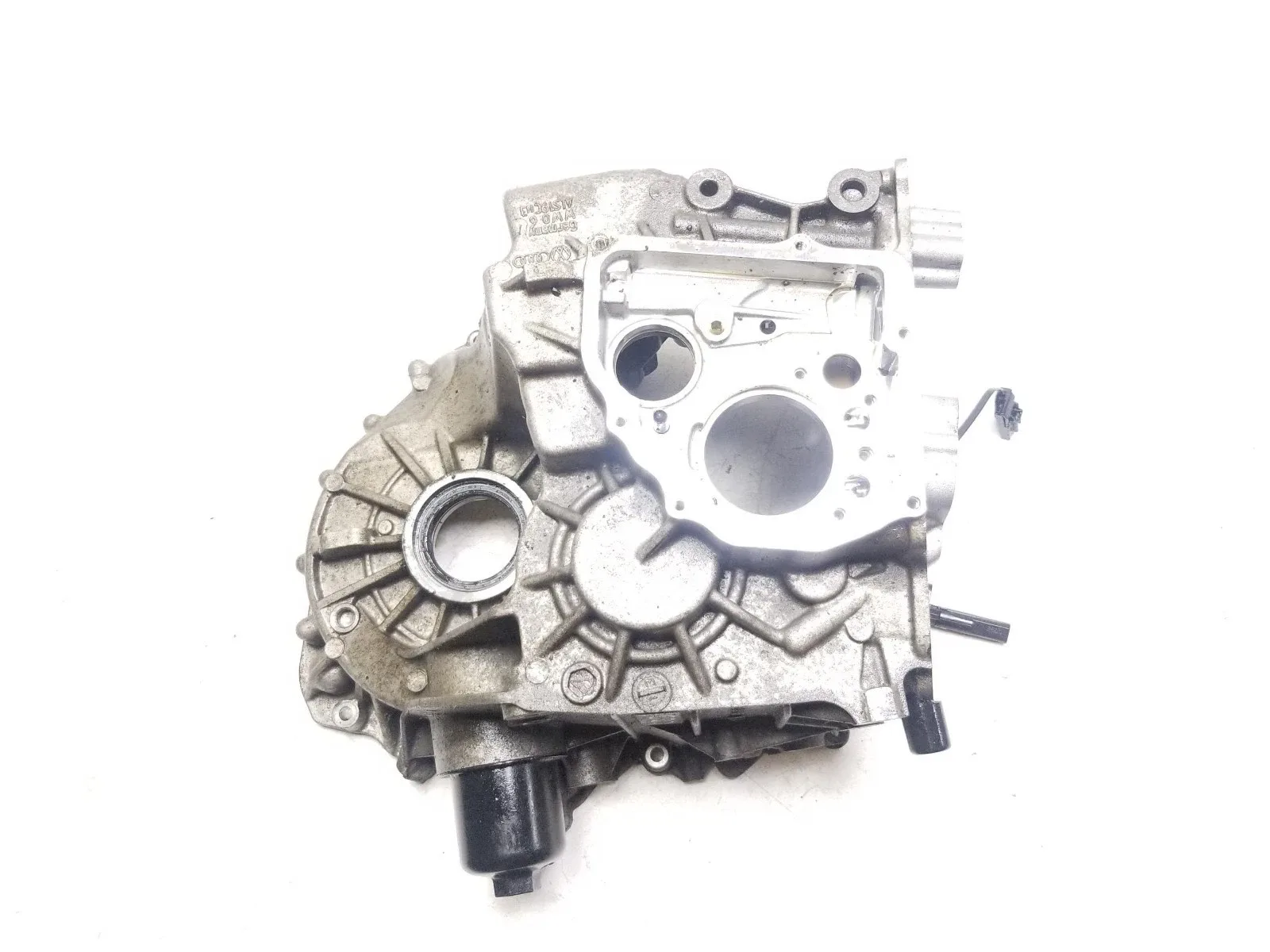2013 Volkswagen GTI Automatic Transmission Rear Case Housing 02E301103J OEM image 3