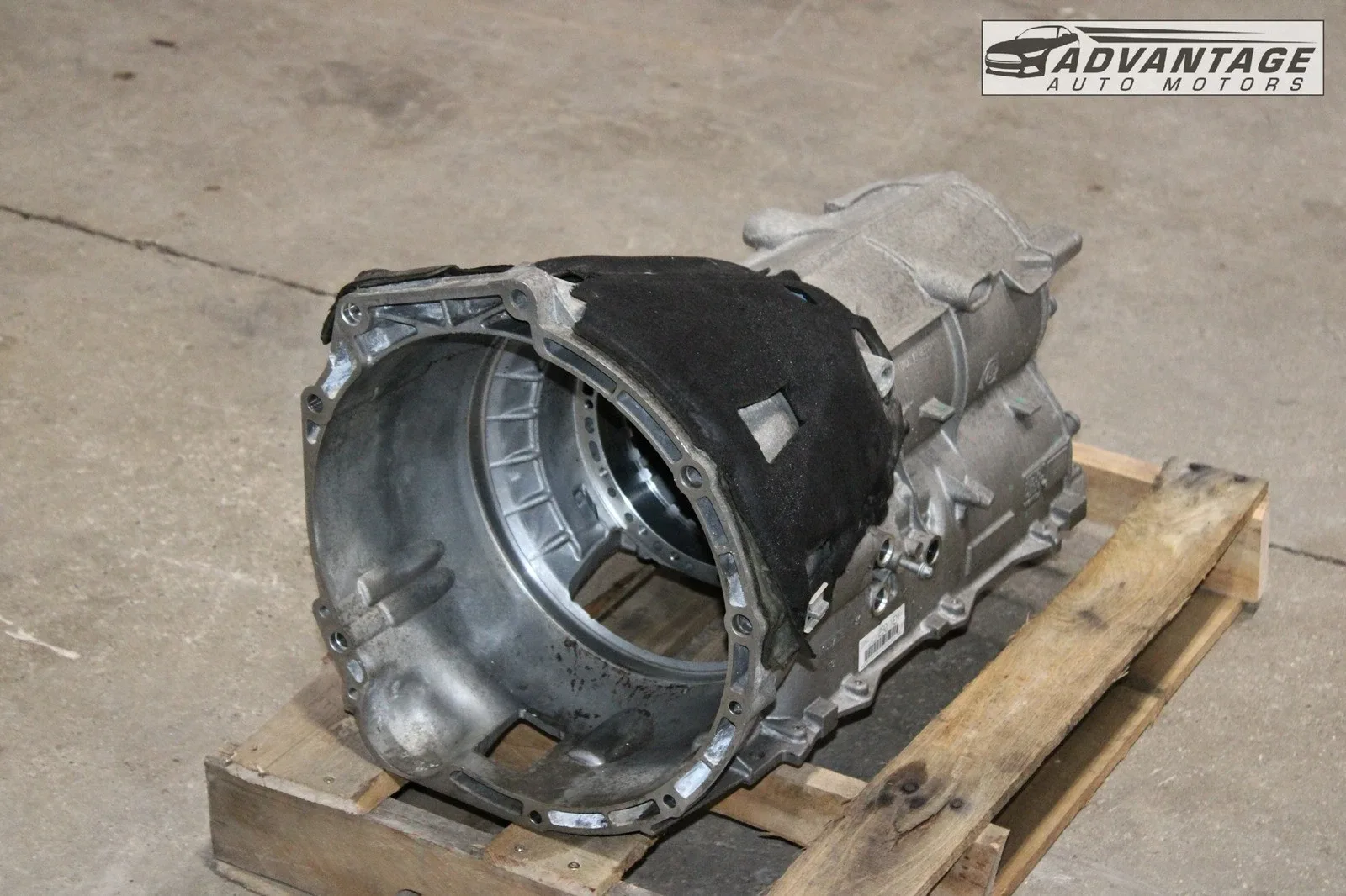 2018-2020 BMW 430I F32 LCI RWD GA8HP50Z AUTOMATIC TRANSMISSION HOUSING 64K OEM image 2