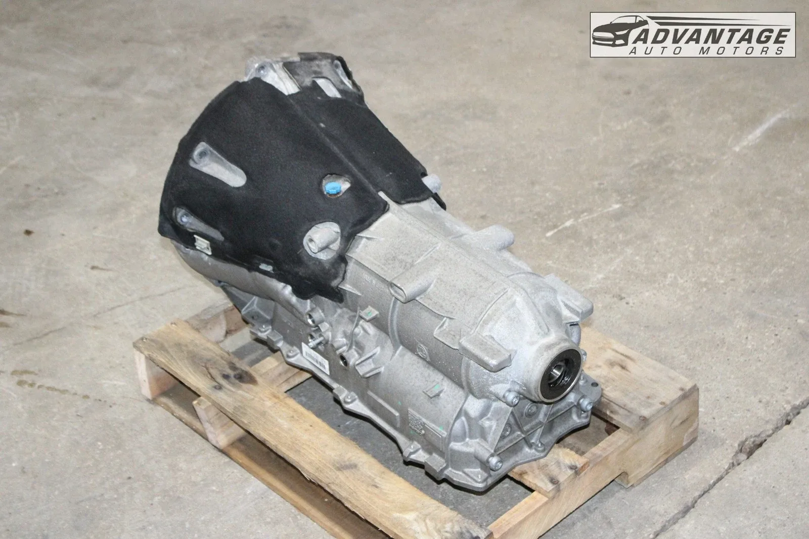 2018-2020 BMW 430I F32 LCI RWD GA8HP50Z AUTOMATIC TRANSMISSION HOUSING 64K OEM image 4