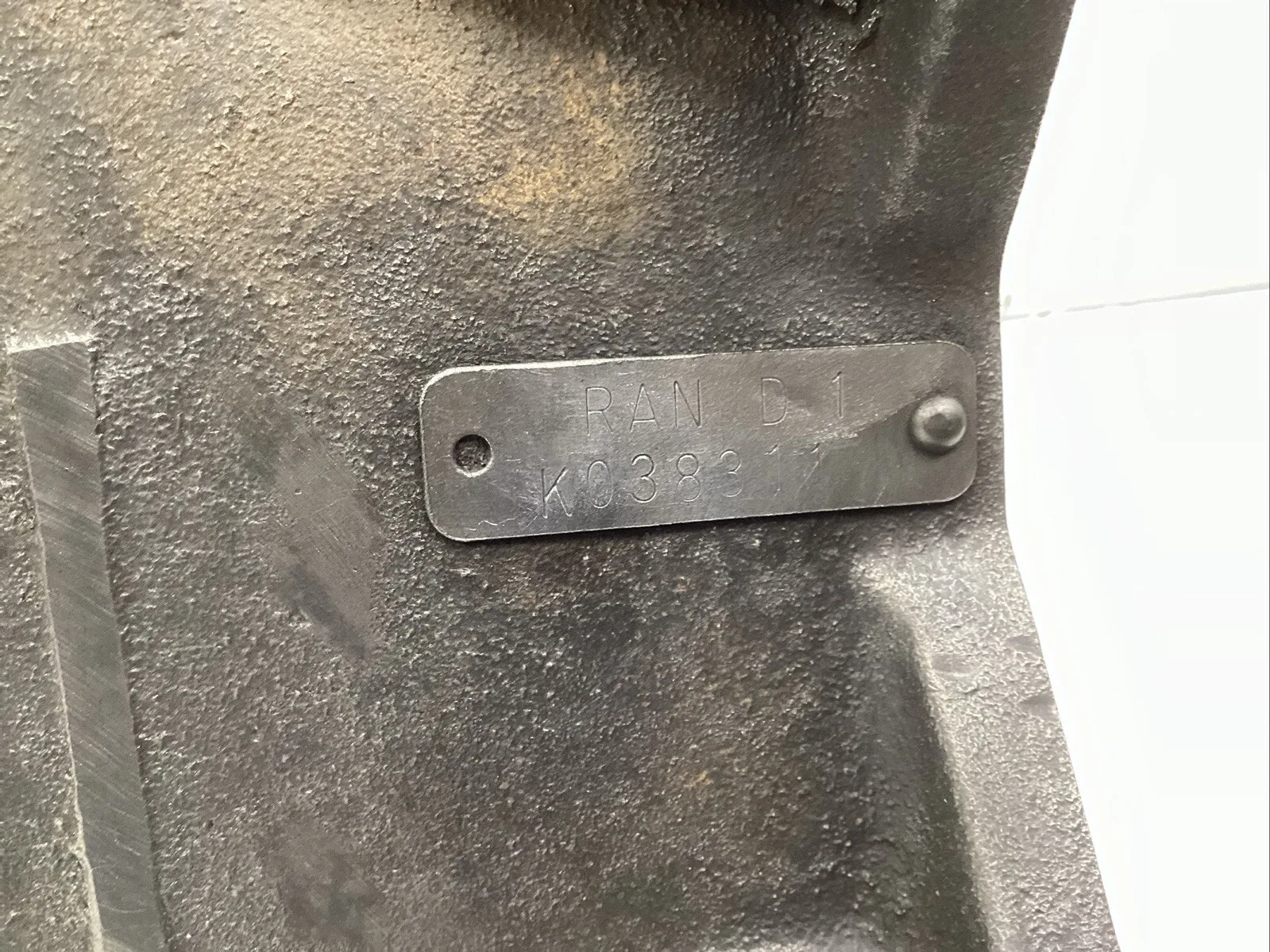 FORD 3.03 MANUAL 3 SPEED TRANSMISSION CASE / HOUSING C5AR-7006-B RAN D1 image 3