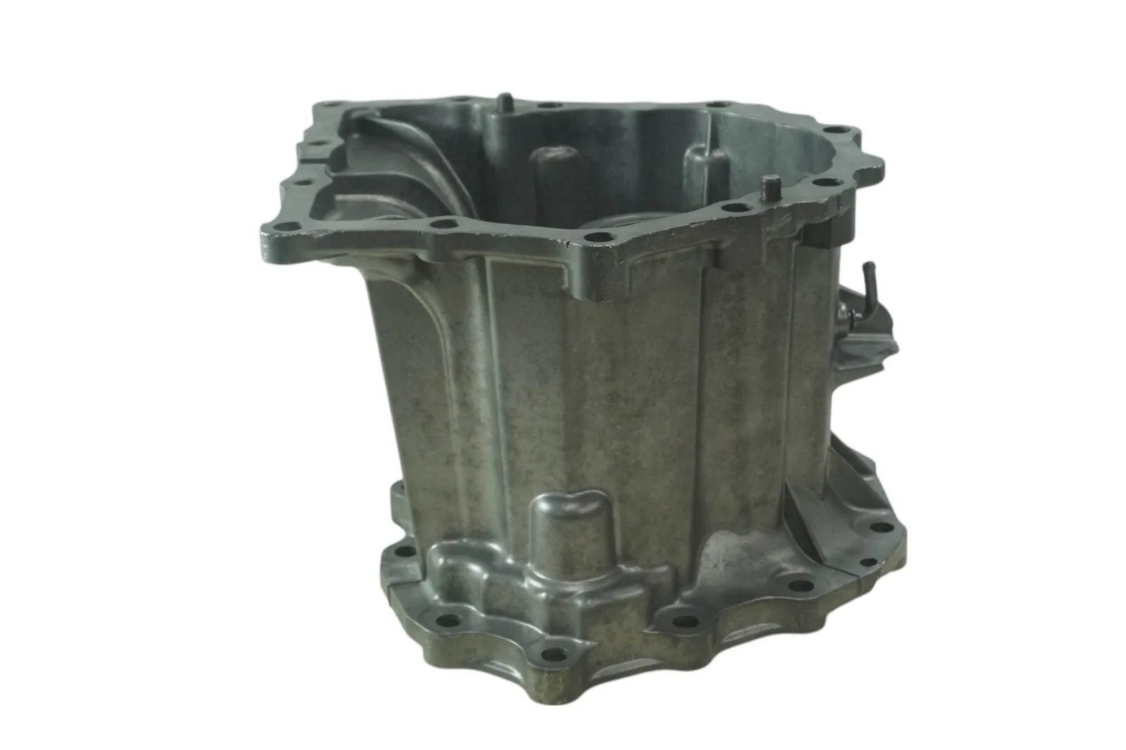 173770AA - RE5R05A, EXTENSION HOUSING, 7-1/2" LONG, 12 BOLTS TO BELL HOUSING