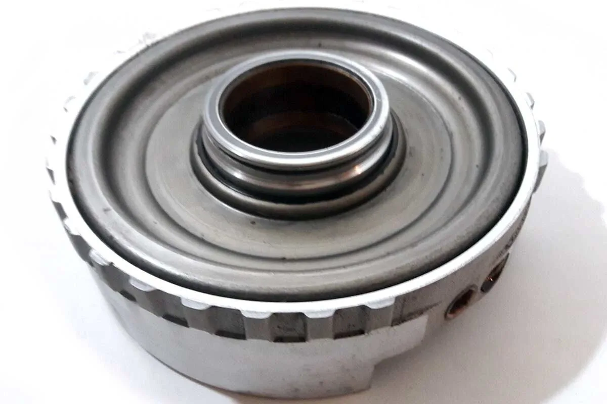 Used Ford AX4N/4F50N Transmission Low/Interm Clutch Housing Differential Support