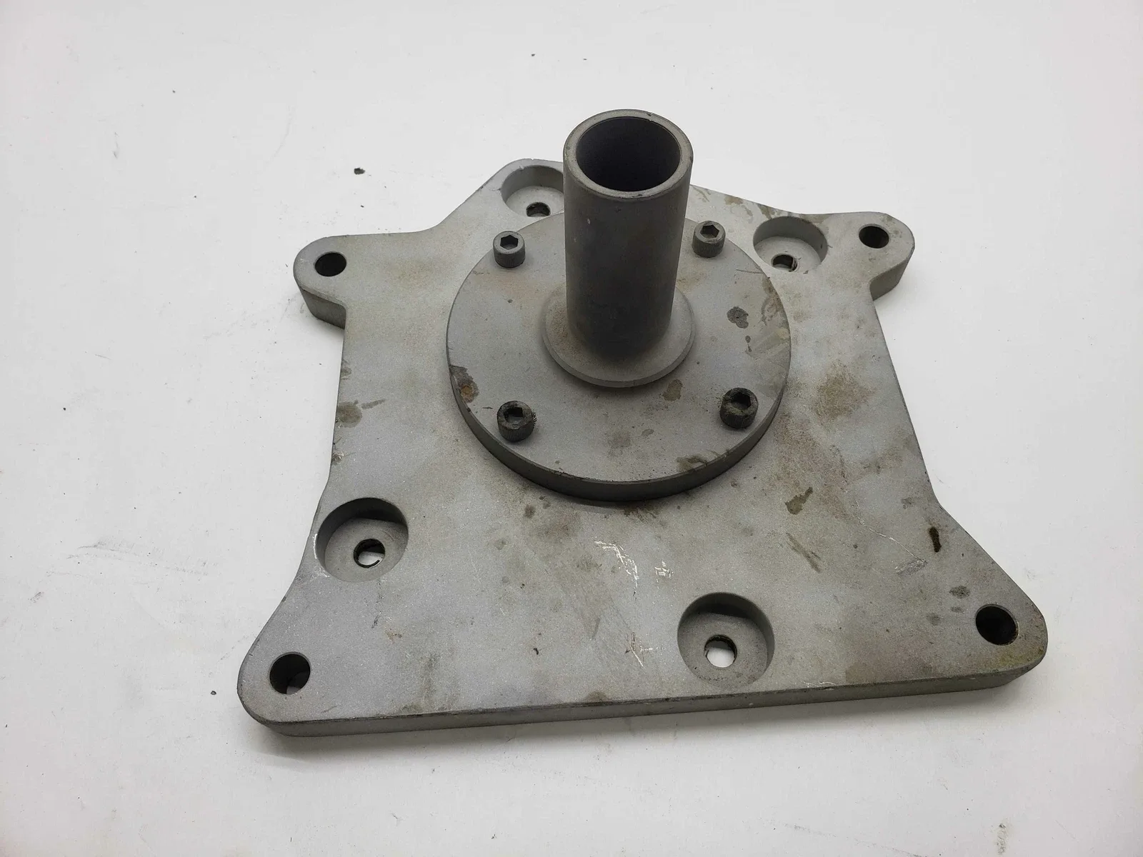 Ford Flywheel Bell Housing 83-85 adpats v8 bell housing pattern to ranger 5 spd image 3
