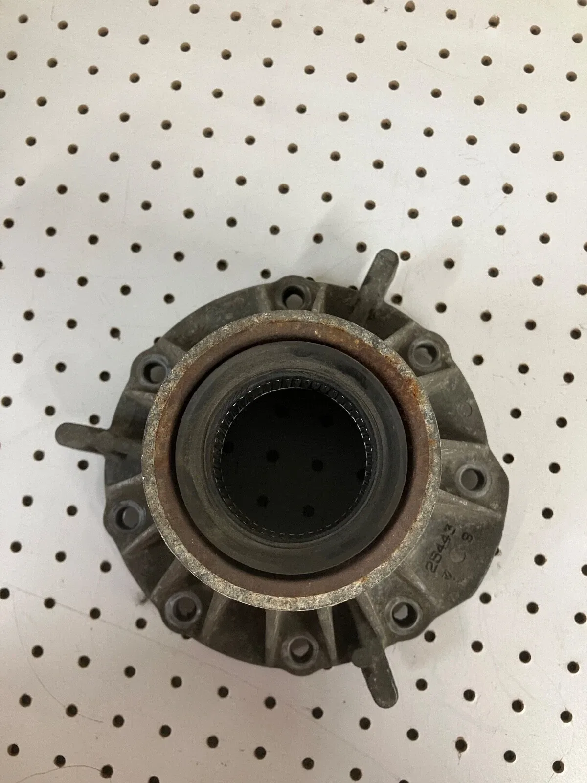 1998-UP FORD 271F 273F TRANSFER CASE REAR OUTPUT TAIL HOUSING #25443 image 3