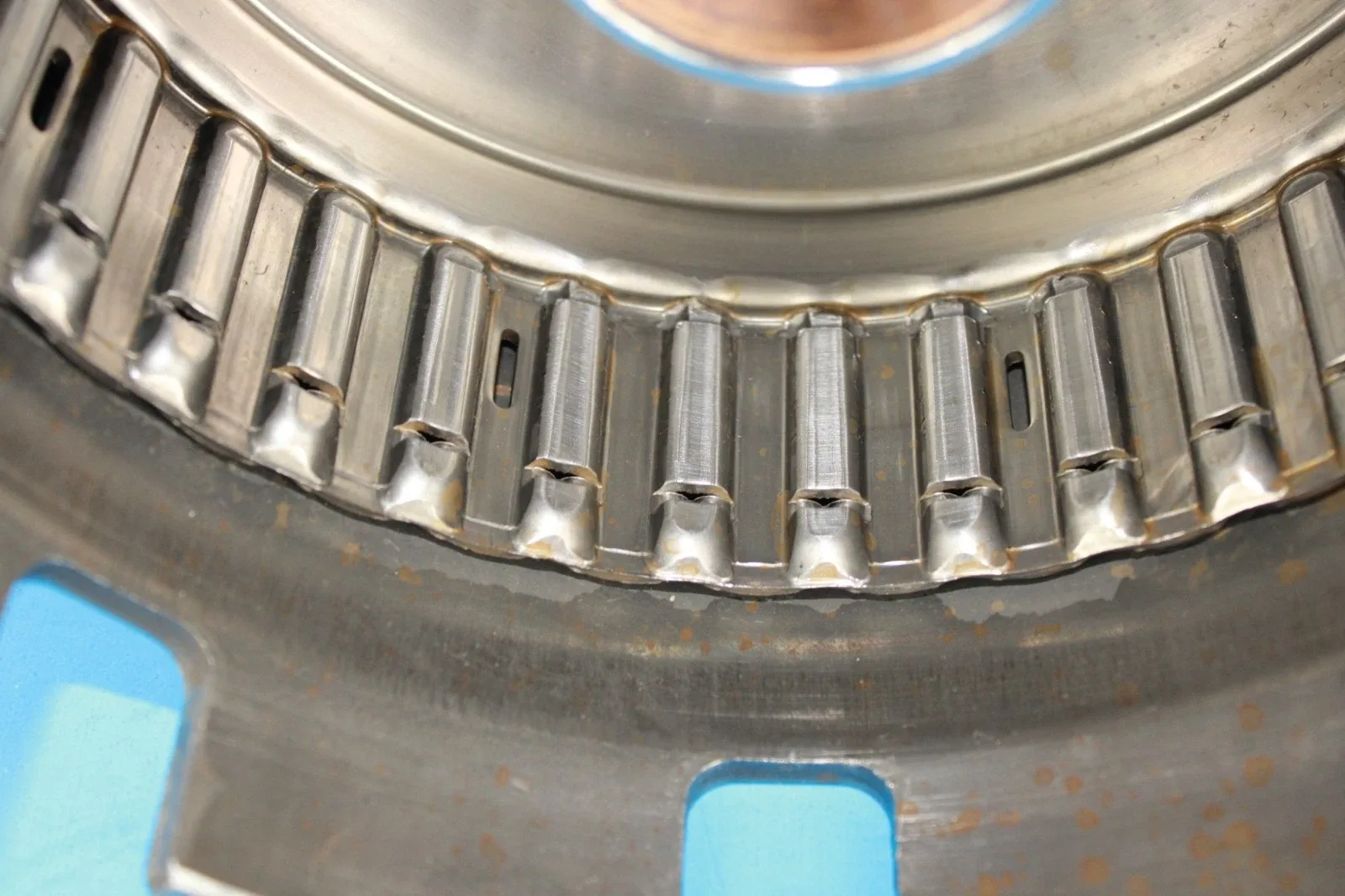 93-up 4L60E 4L65E Reverse Input Band Drum Housing 4L70E 4L60 image 2