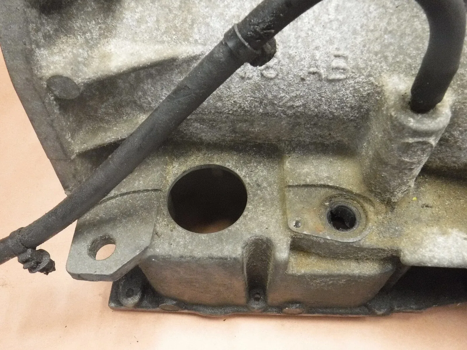 Jeep Wrangler JK 3.8 V6 2007-2011 Automatic Transmission Housing Case Factory image 3