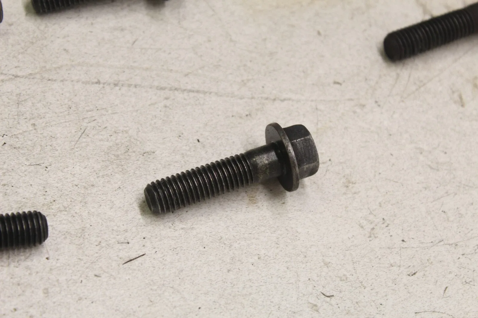 2004-2007 Volvo V70R S60R turbo oem automatic transmission bell housing bolts image 4