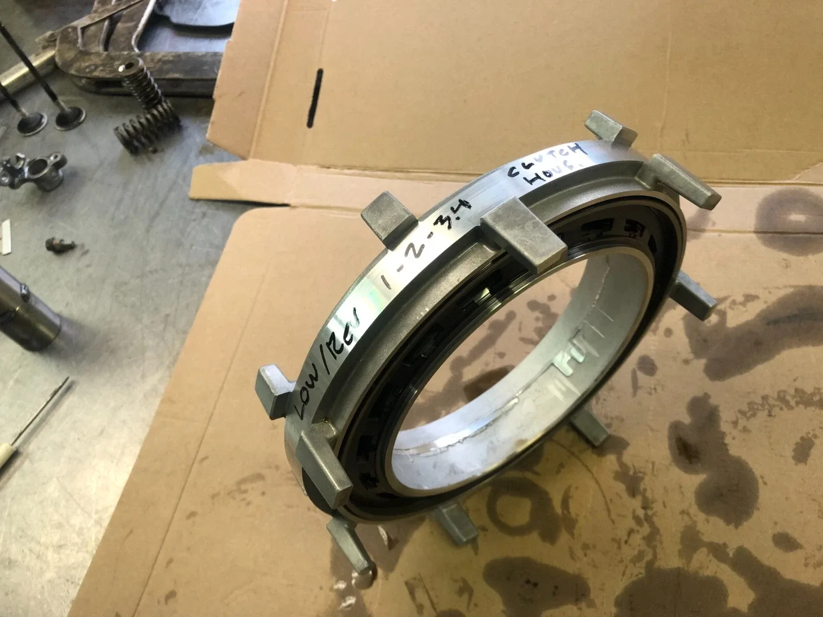 2016 GMC TERRAIN 6t45 LOW/REVERSE , 1-2-3-4 CLUTCH HOUSING image 2