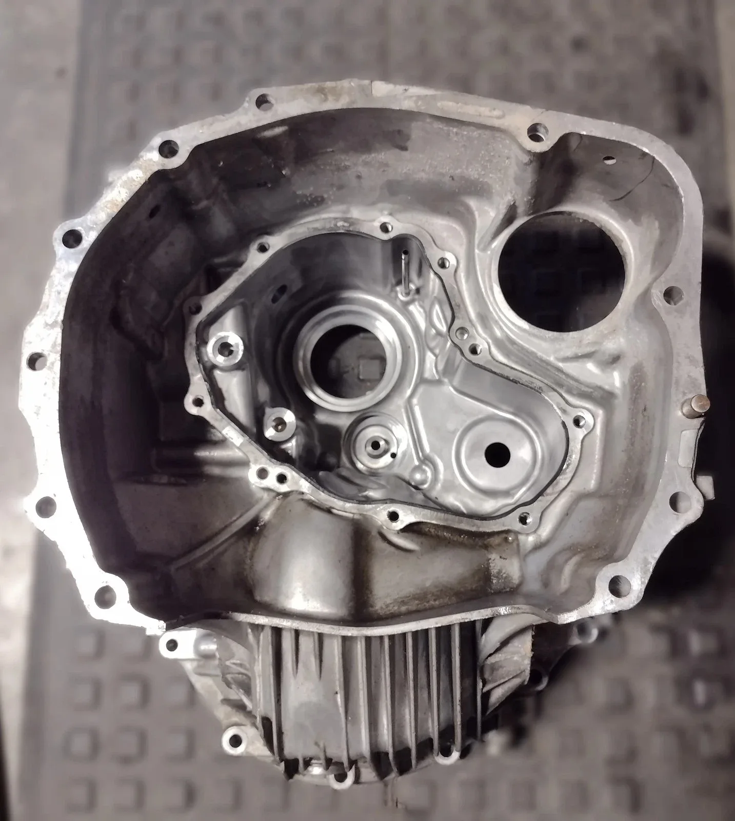 Subaru TR690 CVT Differential Ring Pinion Gear 9x37 Tooth 2019-2021 2.4L Housing image 3