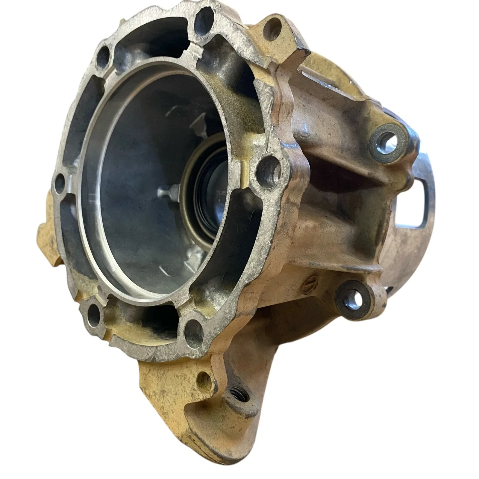 8L90 GMC 4X4 Extension Housing Casting # 24272521 OEM USED image 2