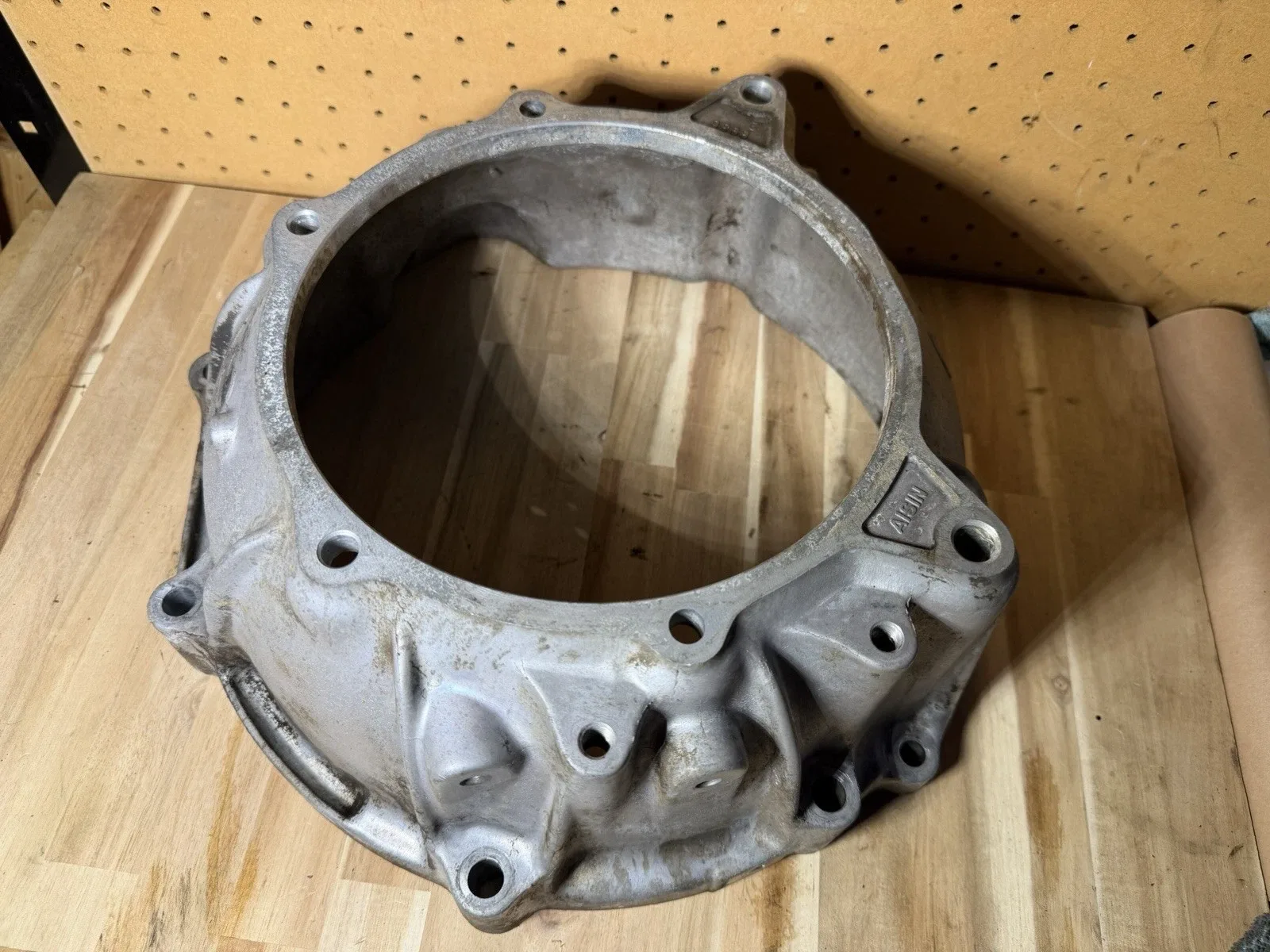 1993 Toyota T100 Transmission Bell Housing Automatic 2wd 8936 2 (stock #T473) image 2