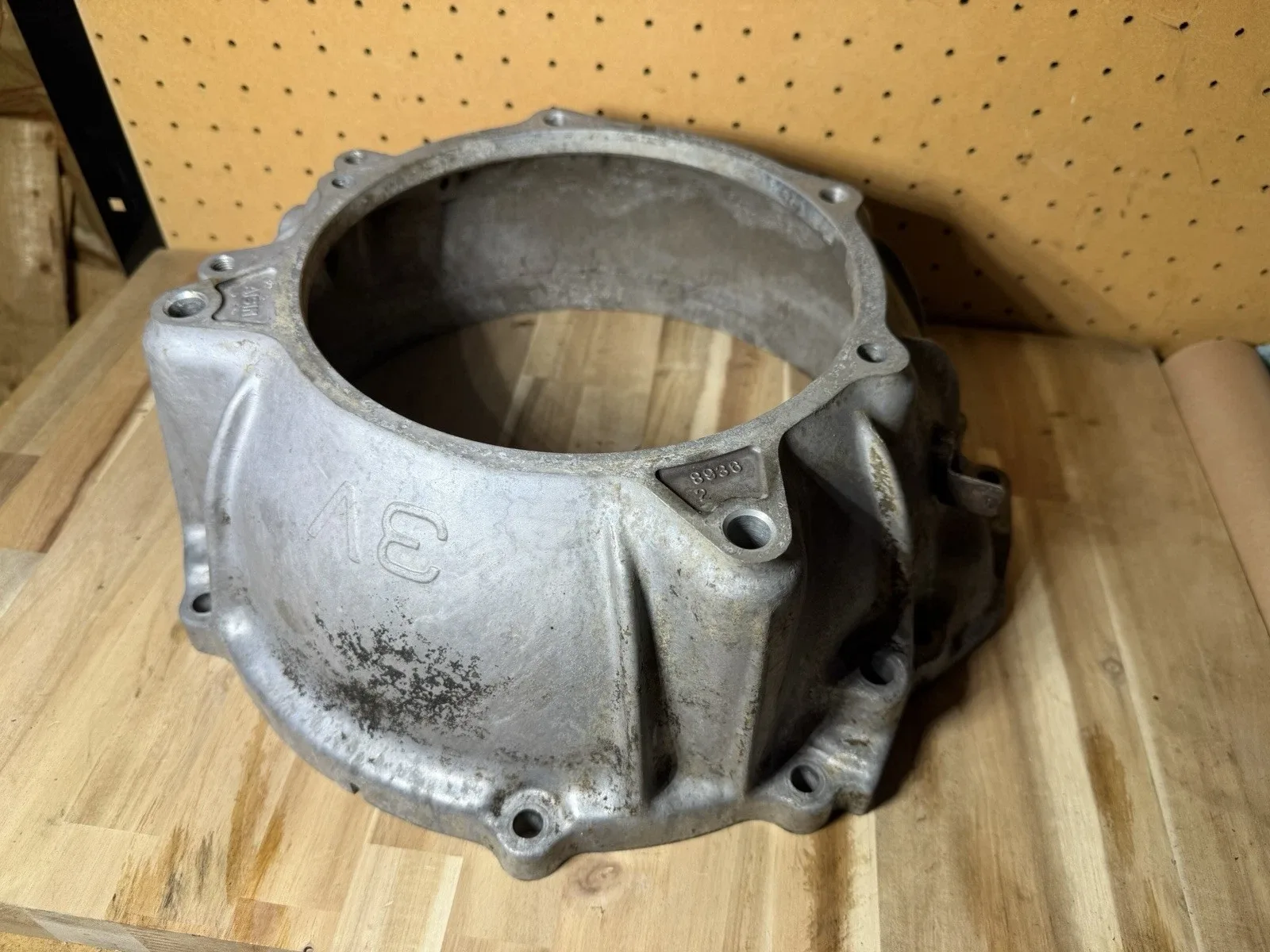 1993 Toyota T100 Transmission Bell Housing Automatic 2wd 8936 2 (stock #T473) image 3