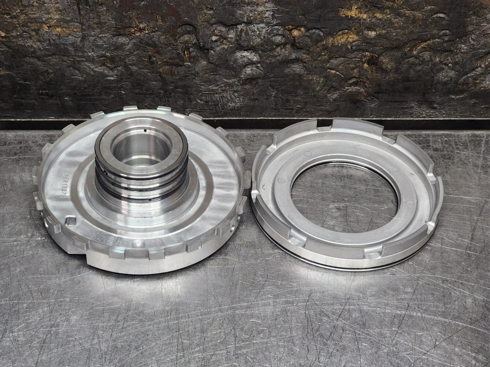 RE5R05A TRANSMISSION CENTER SUPPORT REV PISTON HOUSING 2.535" TOWER 4 BALL PLUGS image 3