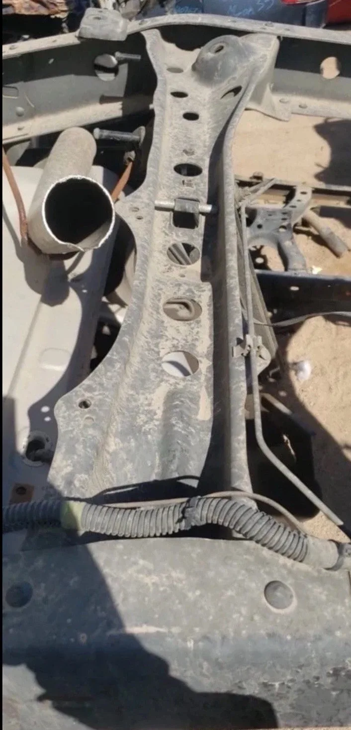 2000 - 2006 Tundra Toyota Rear Frame Crossmember Gas Tank carrier Genuine image 3