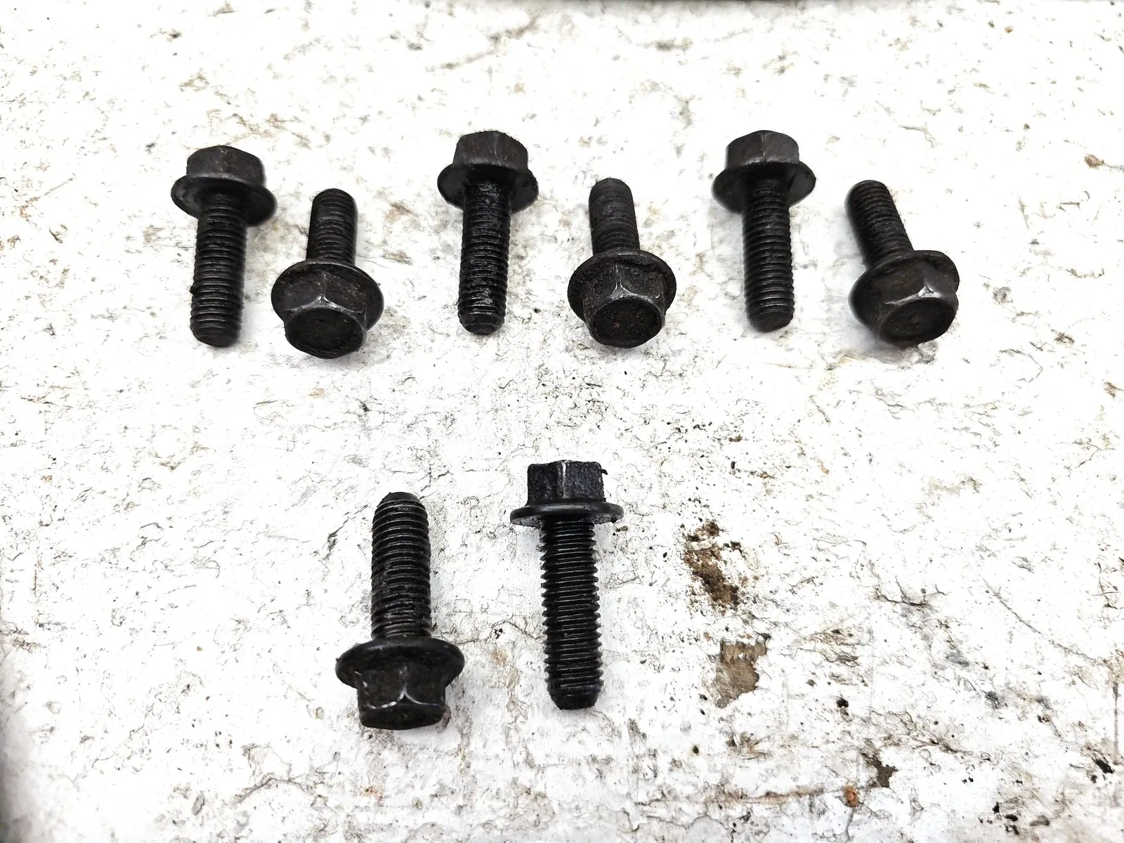 1994 Chevy Suburban Trans Bell Housing Dust Cover With Bolts And Braces OEM image 2