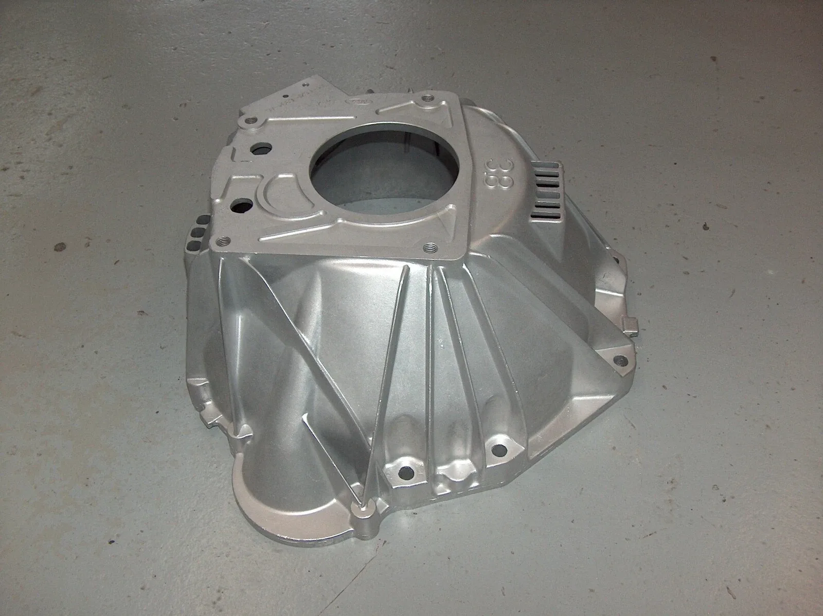 1994-2004 Ford Mustang 3.8L V6 T5 Aluminum 5 Speed Bell Housing F6ZR-6394-AC image 3
